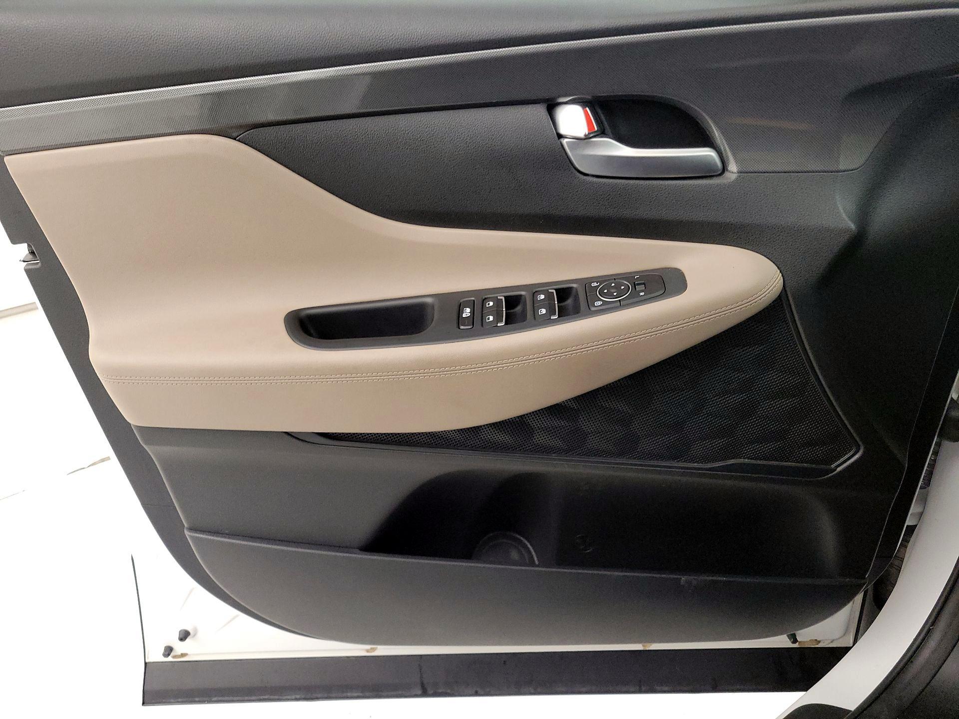 Thumbnail: 2023 Hyundai Santa Fe - 12