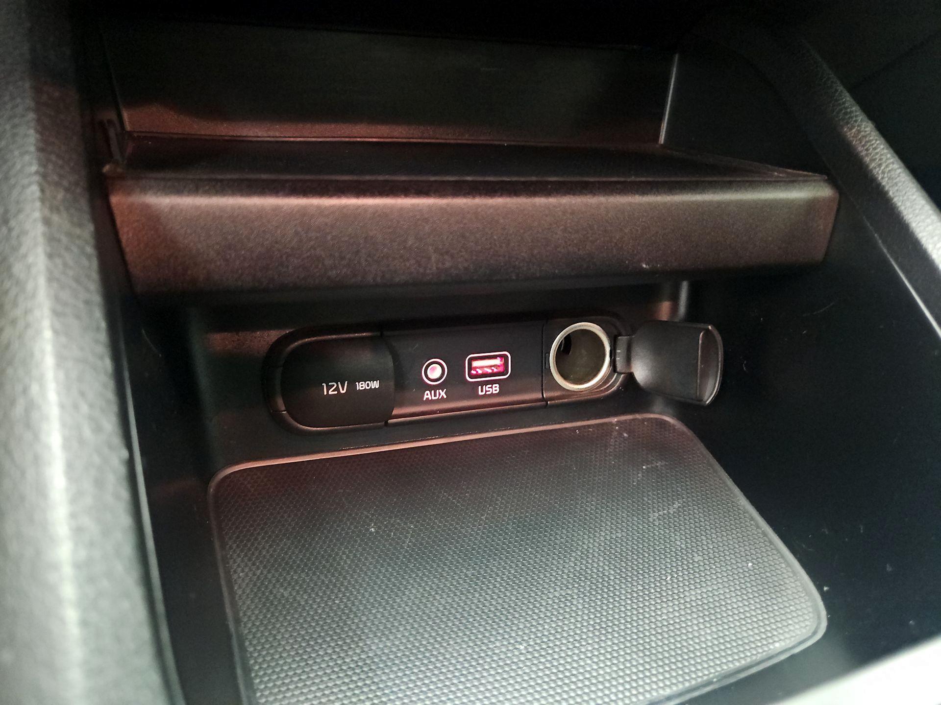 Thumbnail: 2021 Kia Forte - 18