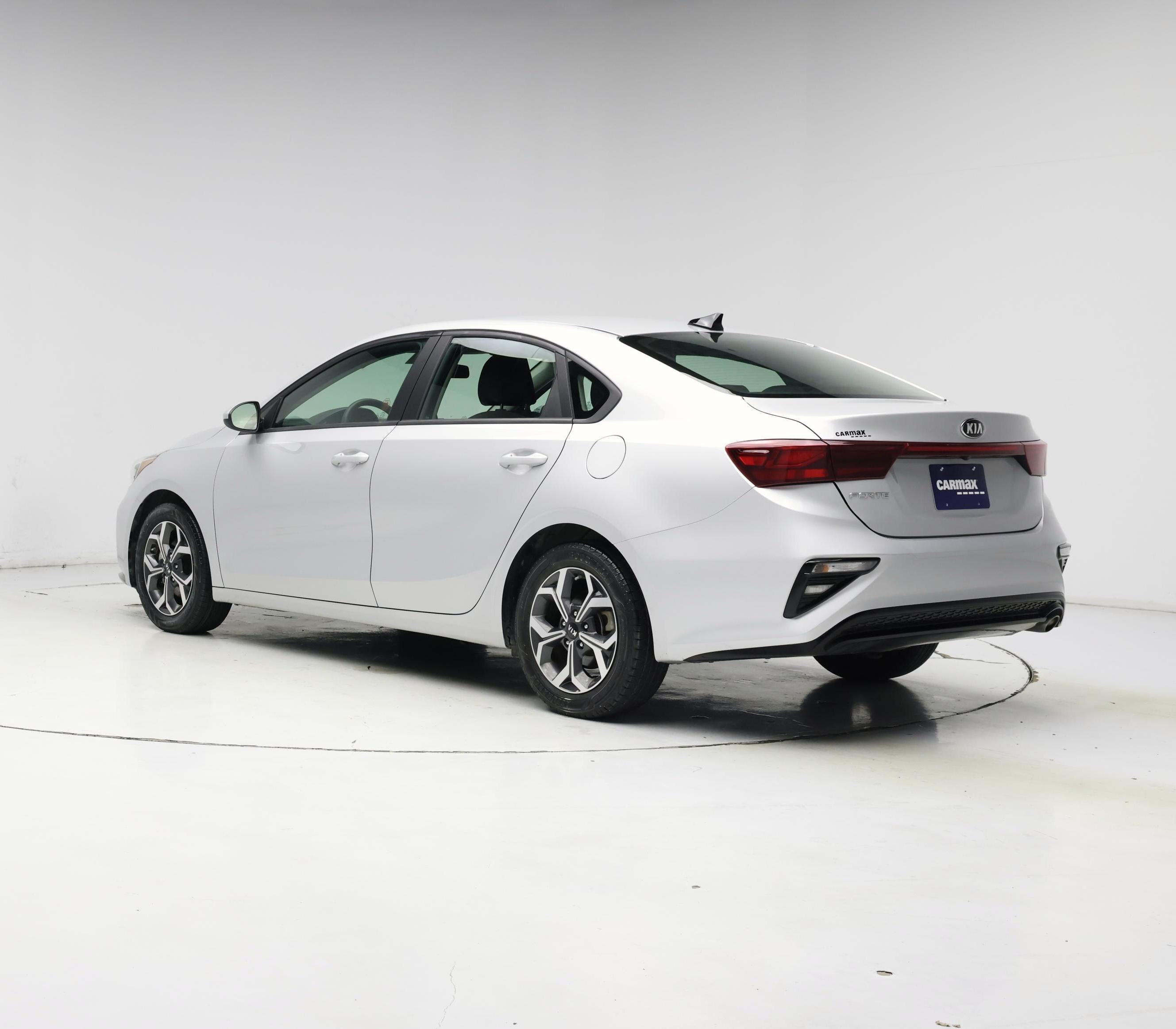 Thumbnail: 2021 Kia Forte - 2