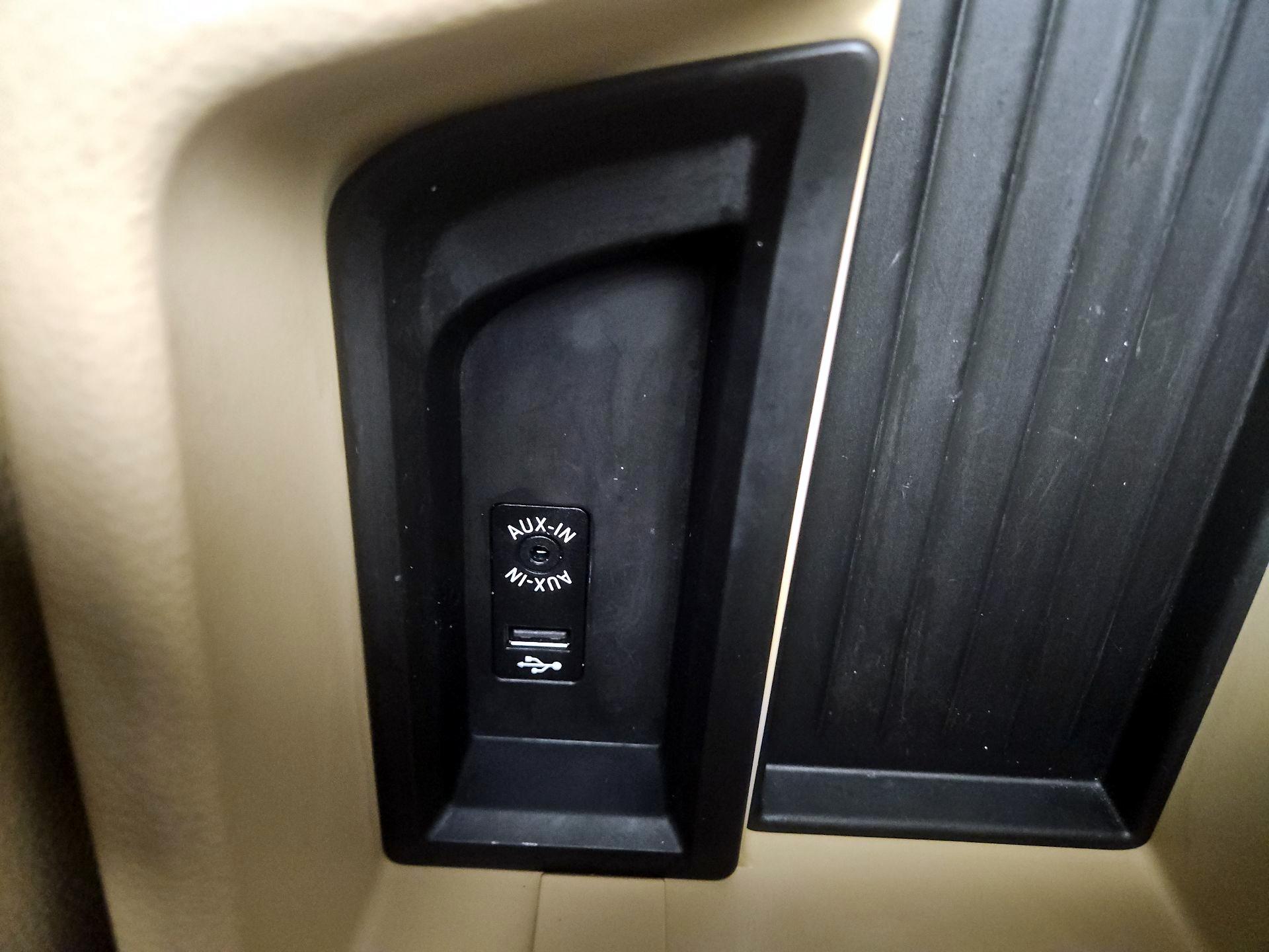 Thumbnail: 2014 BMW 3 Series - 15