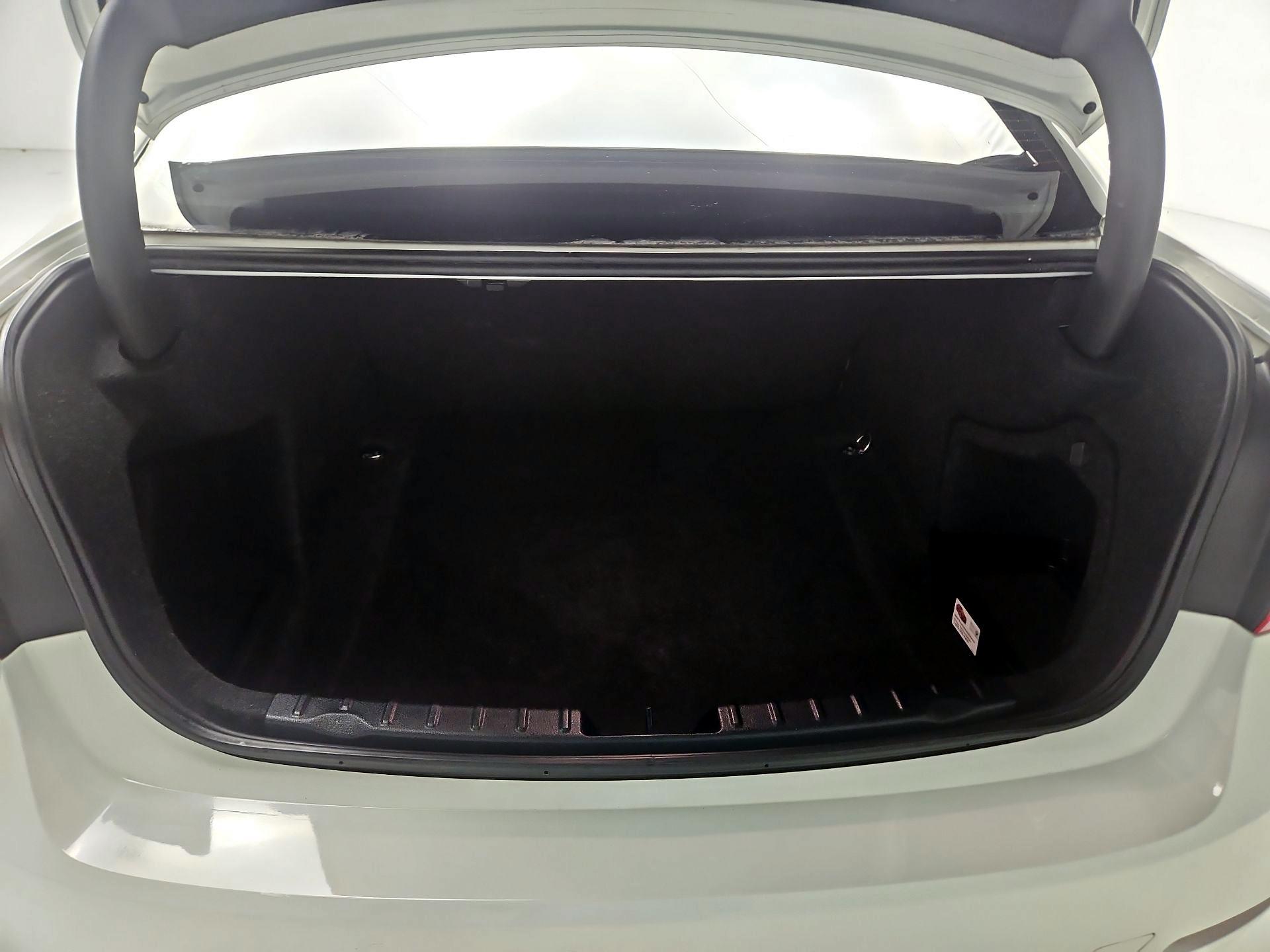 Thumbnail: 2014 BMW 3 Series - 17