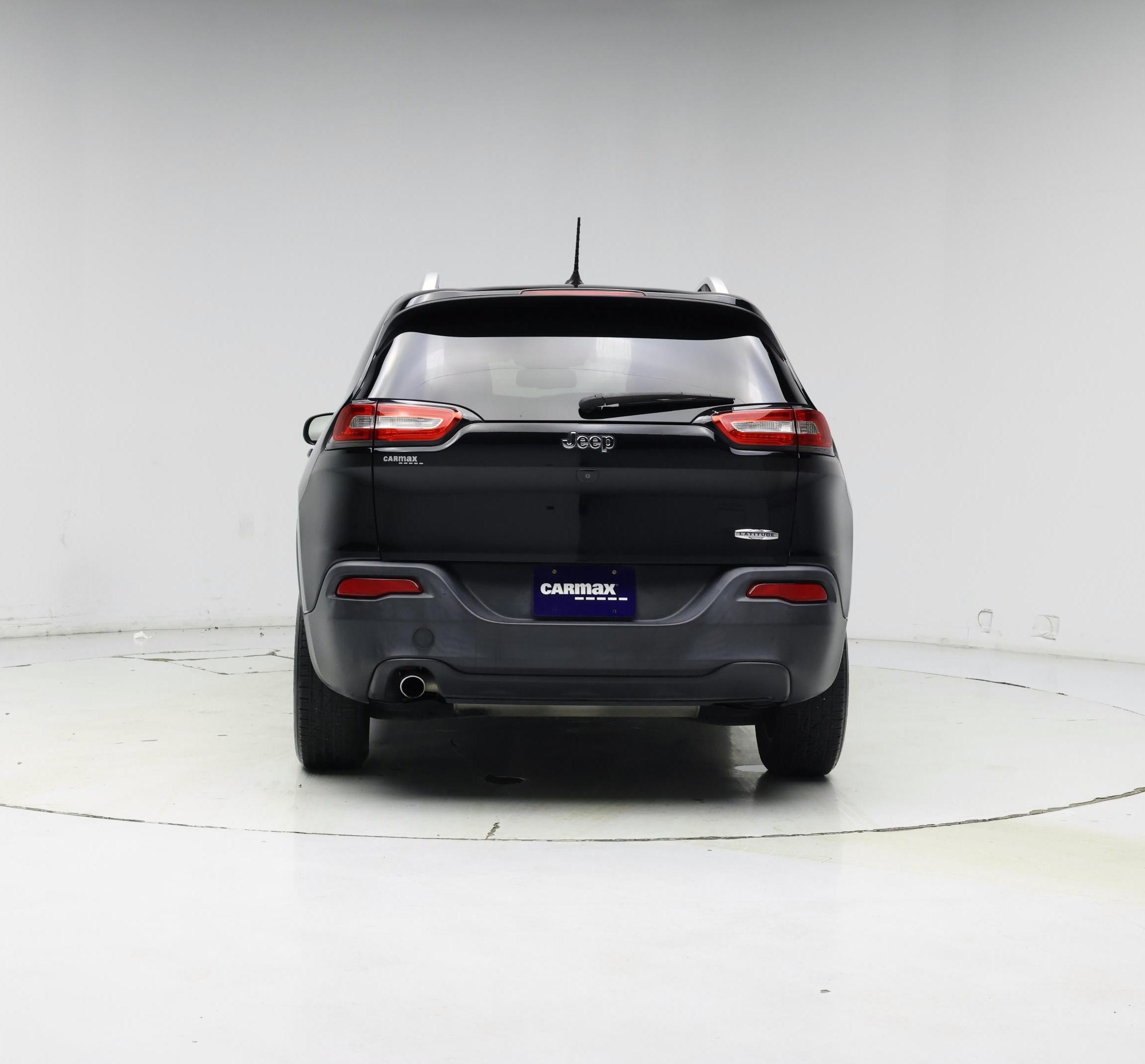 Thumbnail: 2018 Jeep Cherokee - 6