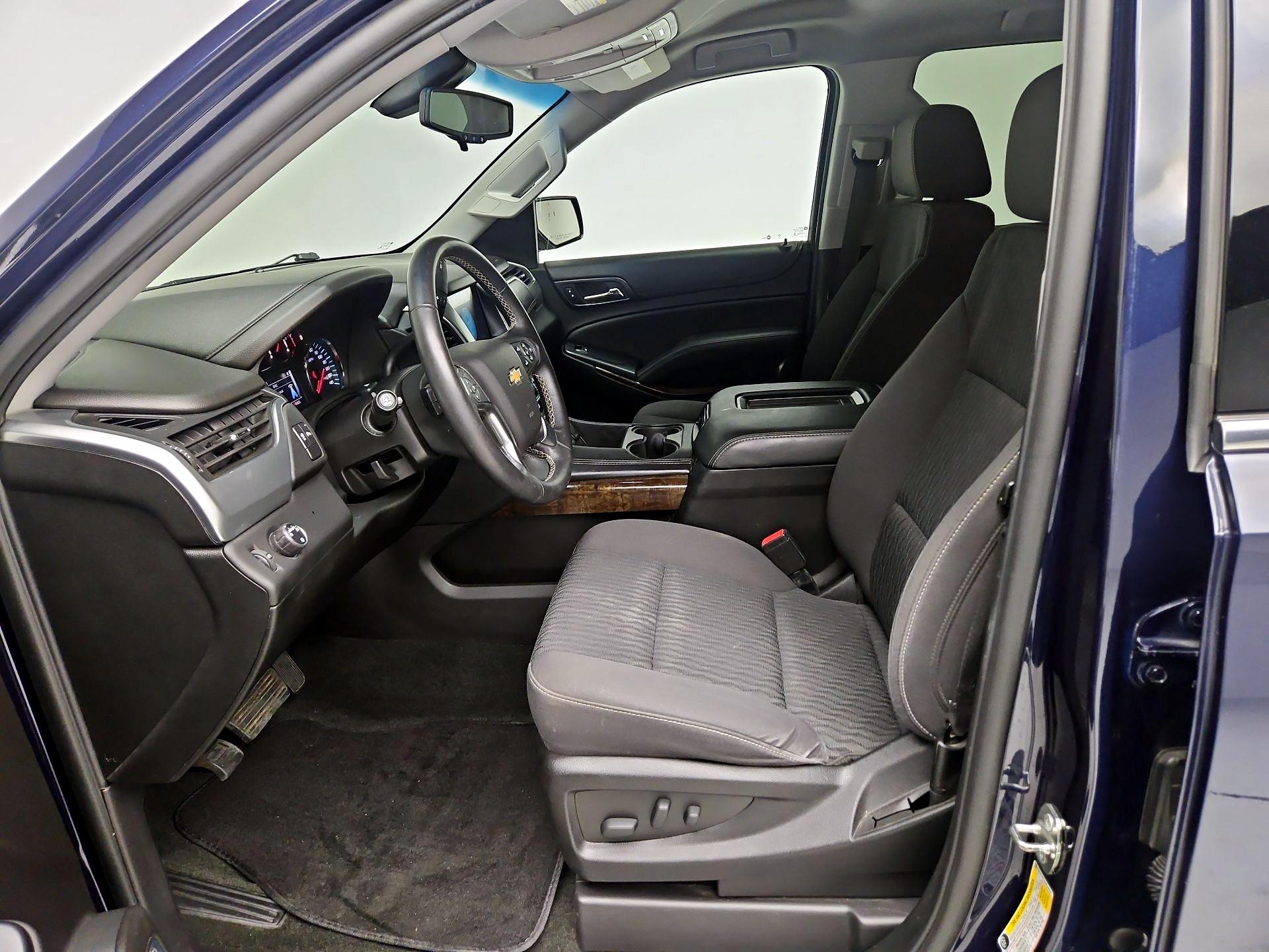 Thumbnail: 2018 Chevrolet Tahoe - 11