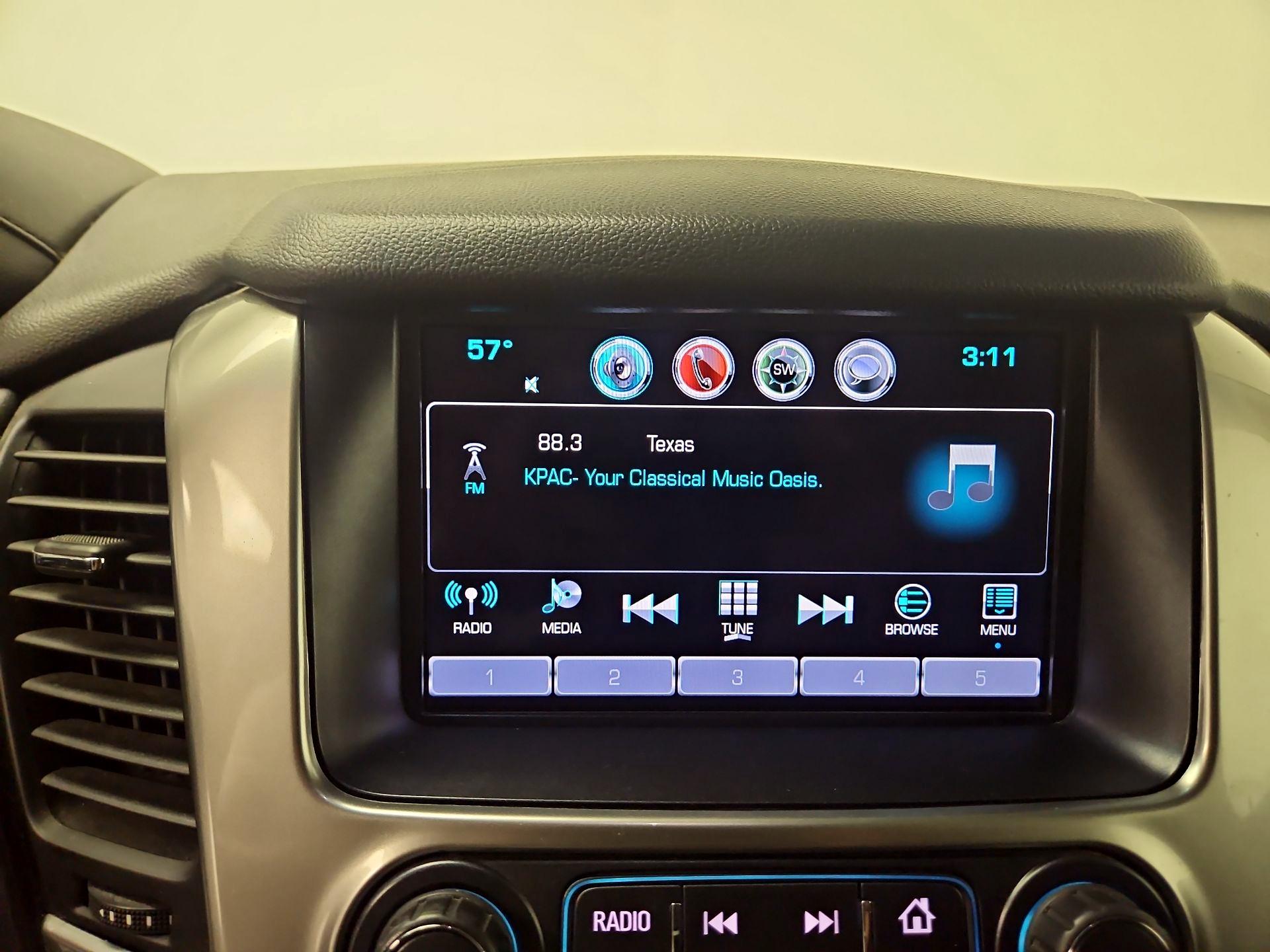 Thumbnail: 2018 Chevrolet Tahoe - 16