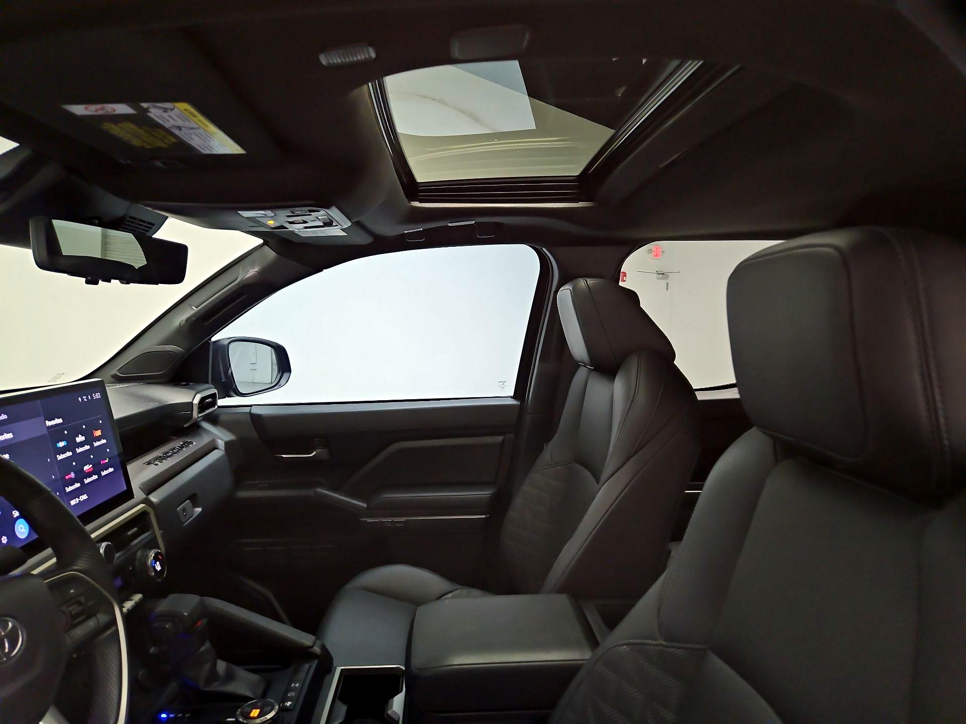 Thumbnail: 2024 Toyota Tacoma - 19