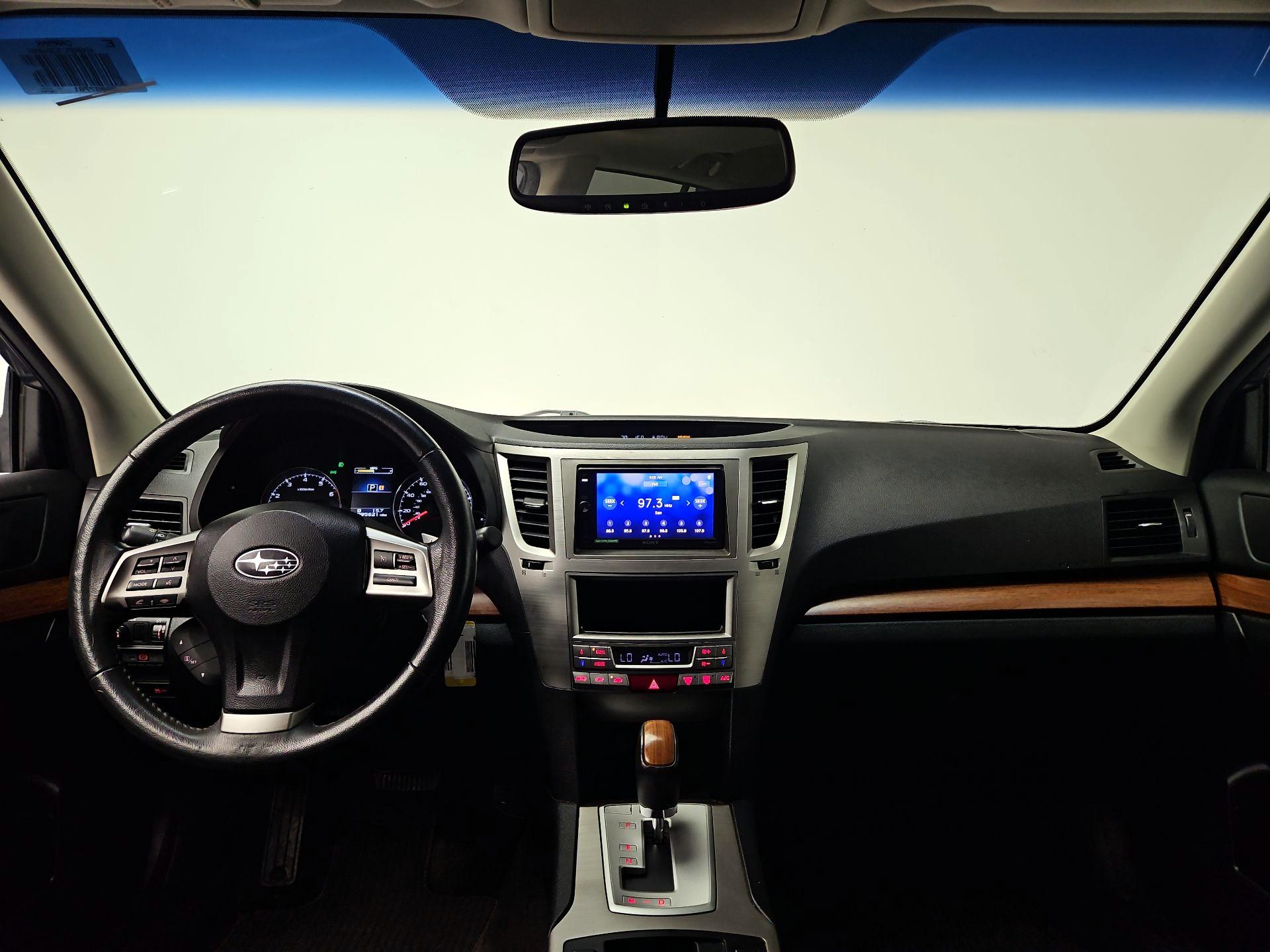 Thumbnail: 2014 Subaru Outback - 9