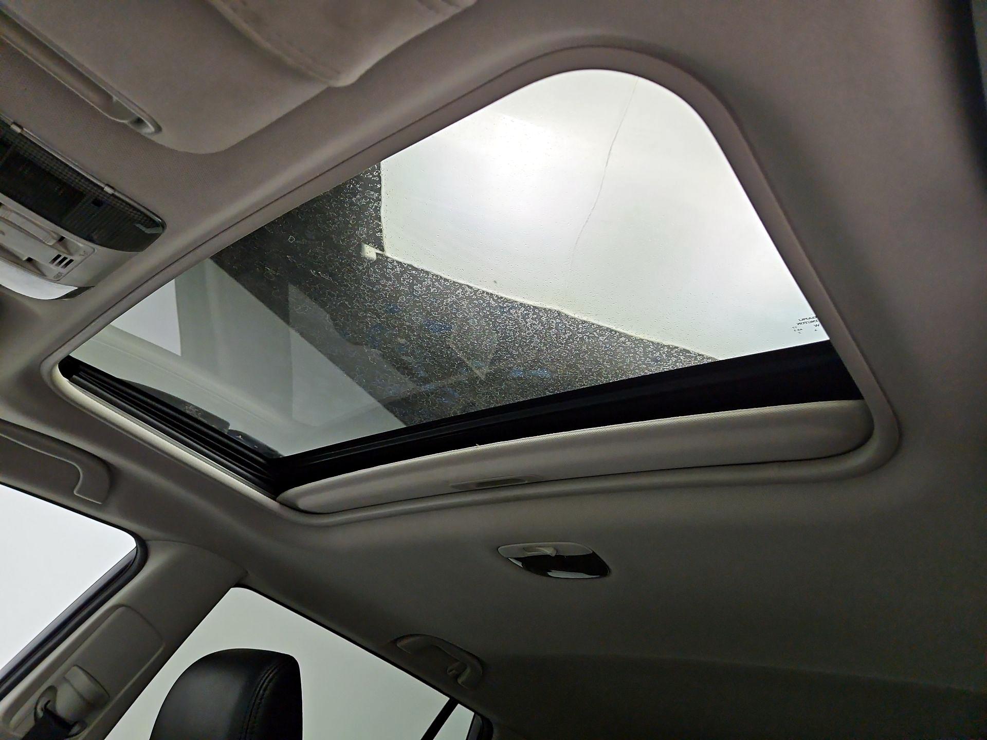 Thumbnail: 2014 Subaru Outback - 19