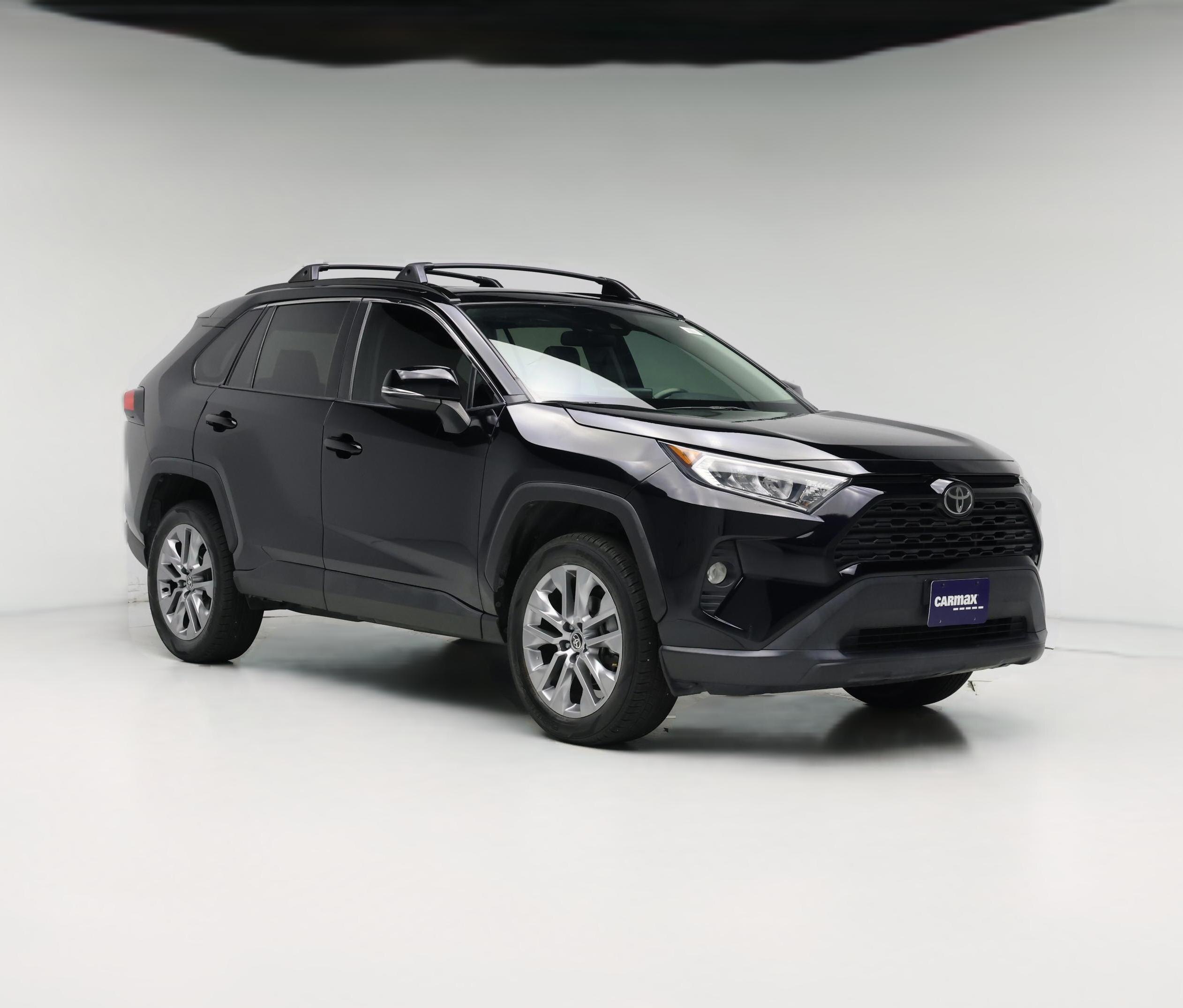 Thumbnail: 2021 Toyota RAV4 - 1