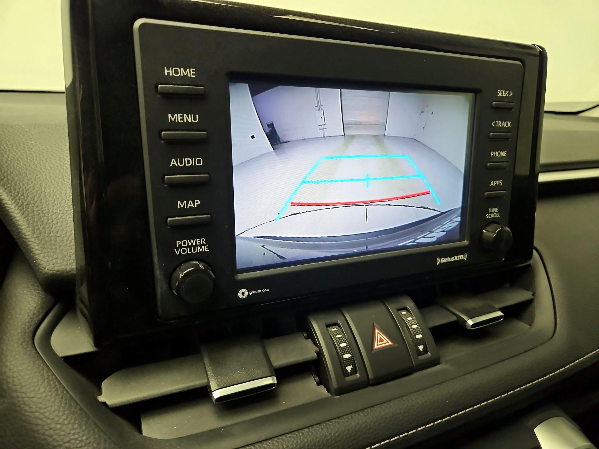 Thumbnail: 2021 Toyota RAV4 - 14