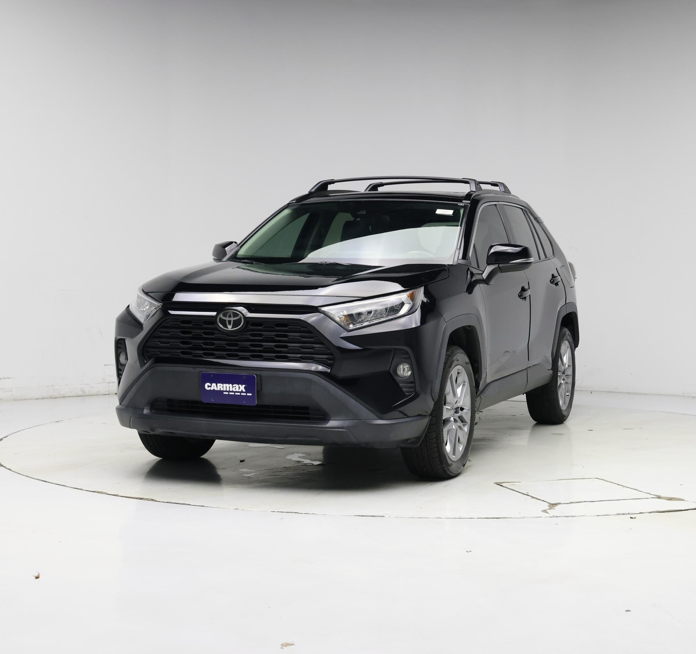 Thumbnail: 2021 Toyota RAV4 - 4