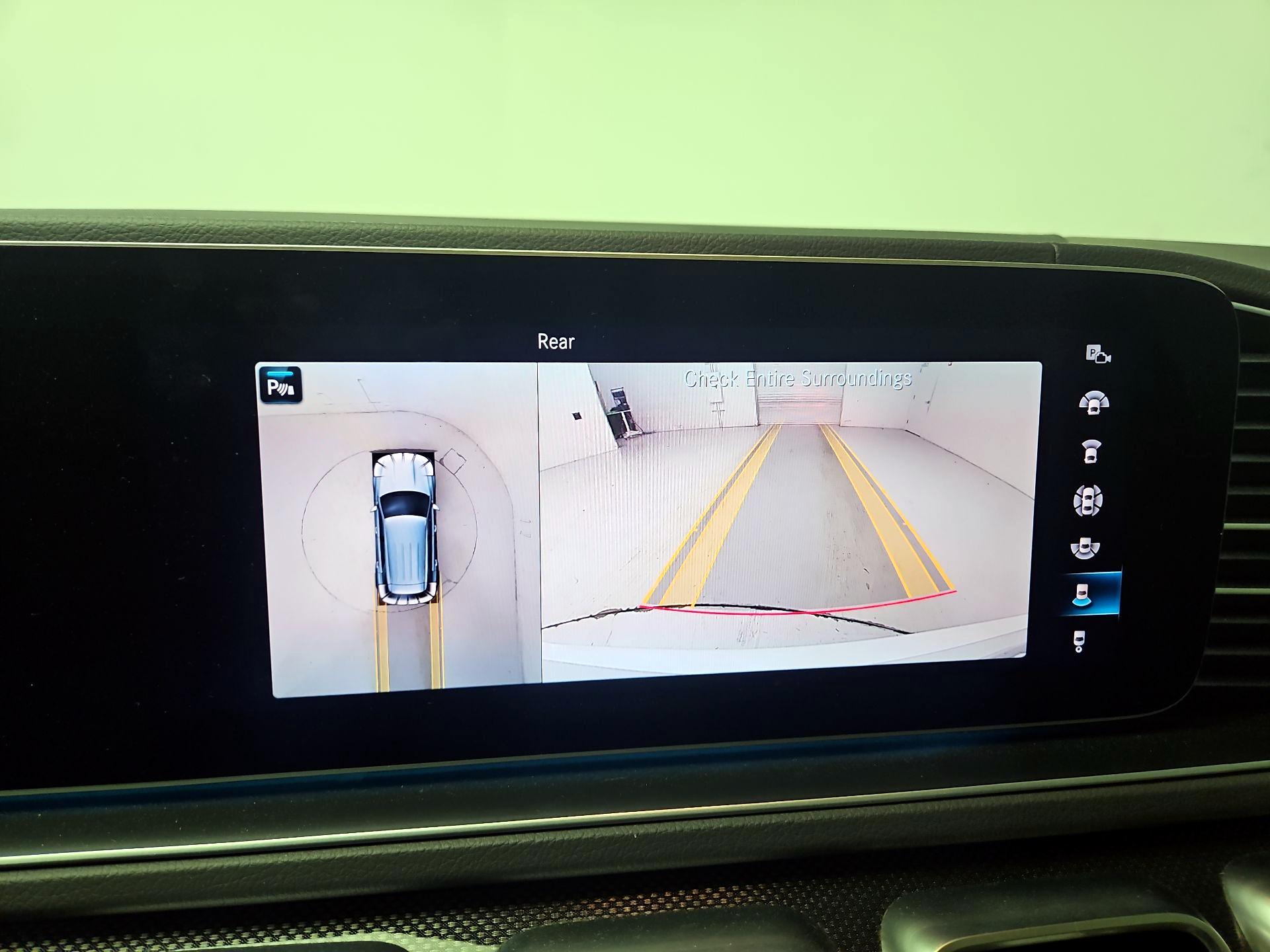 Thumbnail: 2020 Mercedes-Benz GLE - 15