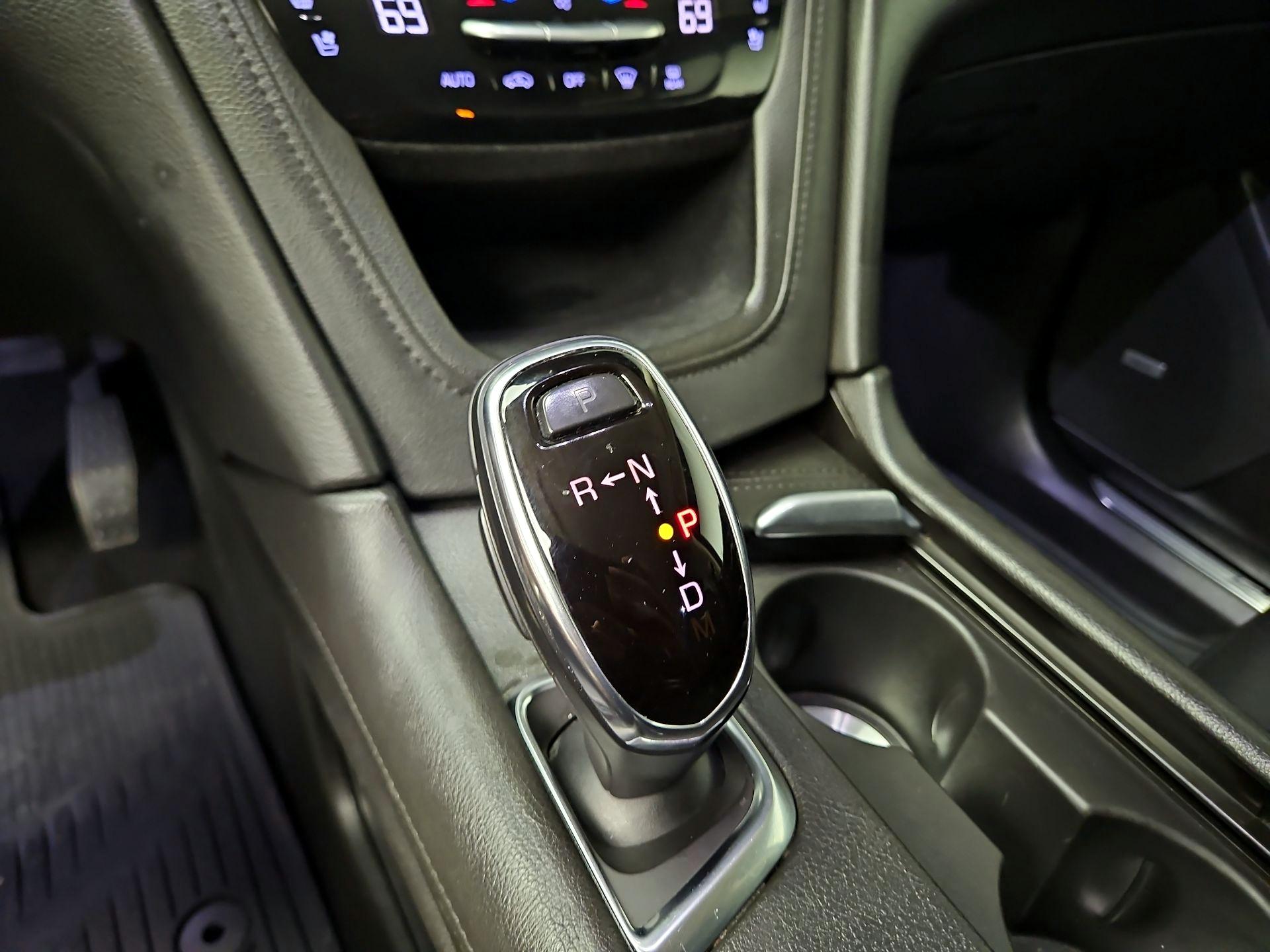 Thumbnail: 2018 Cadillac XT5 - 18