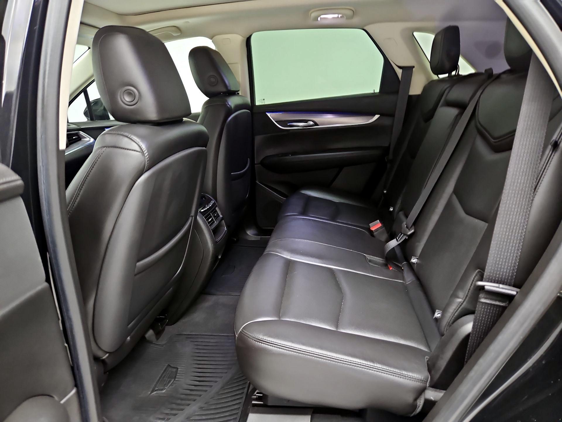 Thumbnail: 2018 Cadillac XT5 - 20