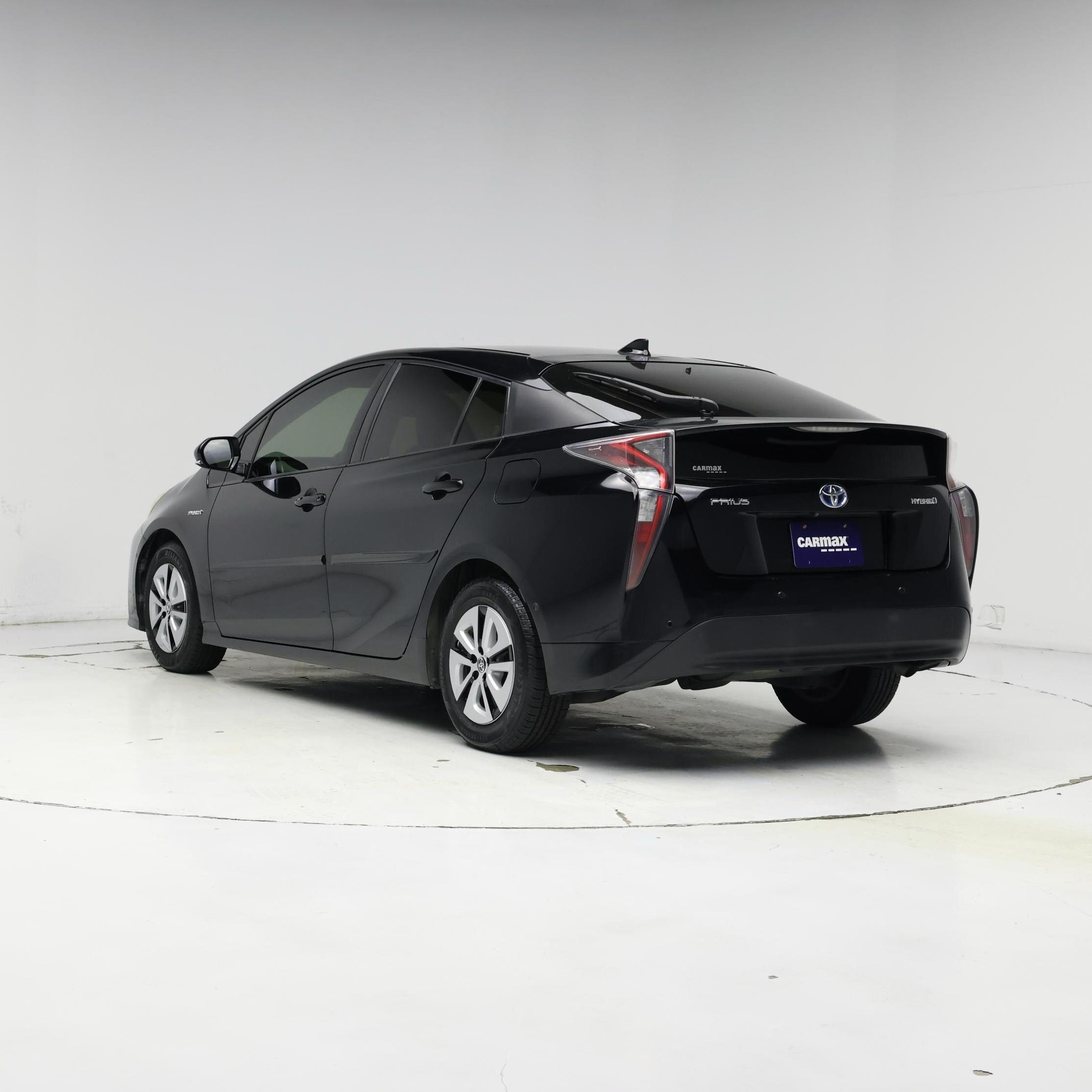 Thumbnail: 2017 Toyota Prius - 2