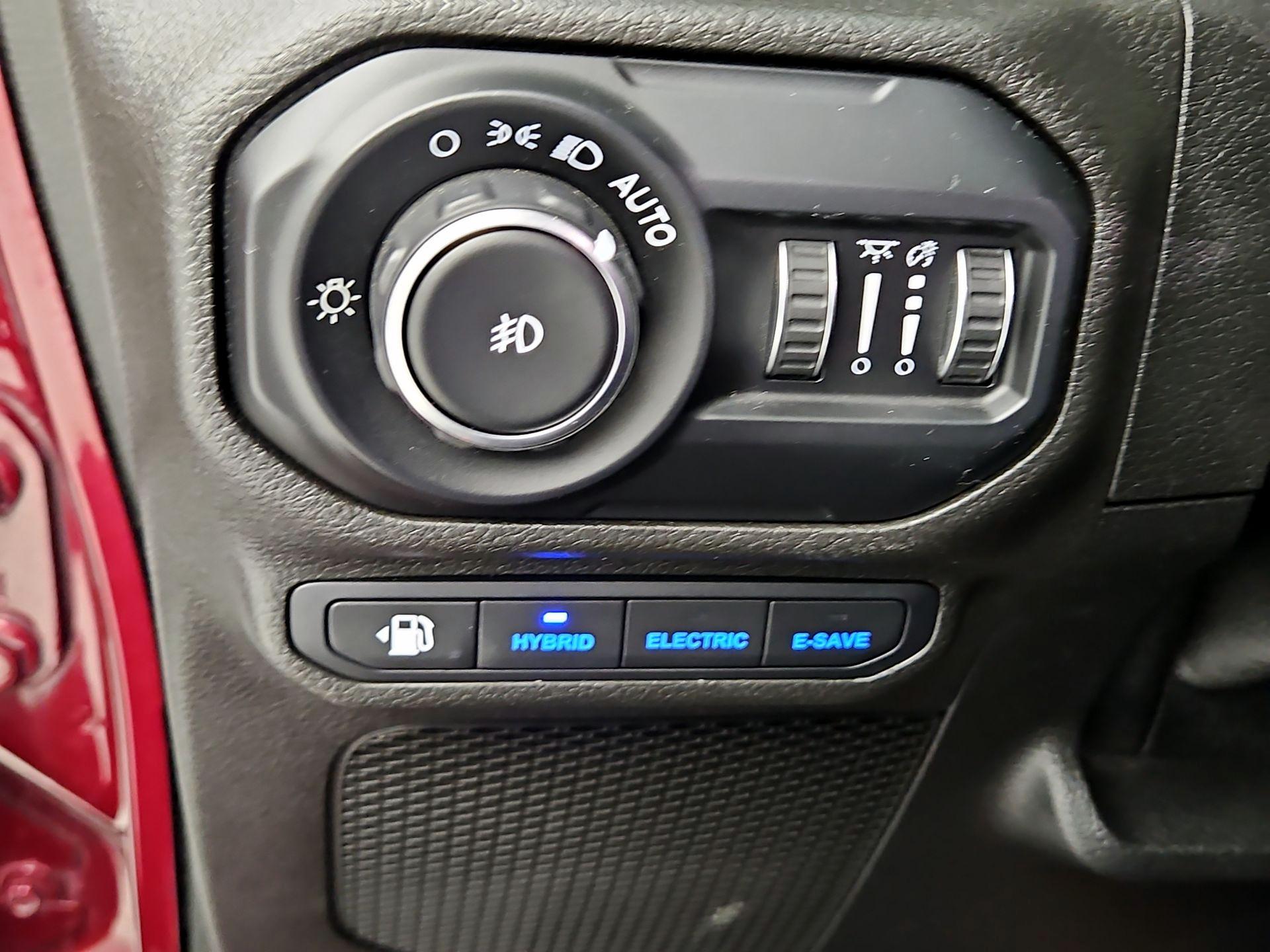 Thumbnail: 2021 Jeep Wrangler - 13