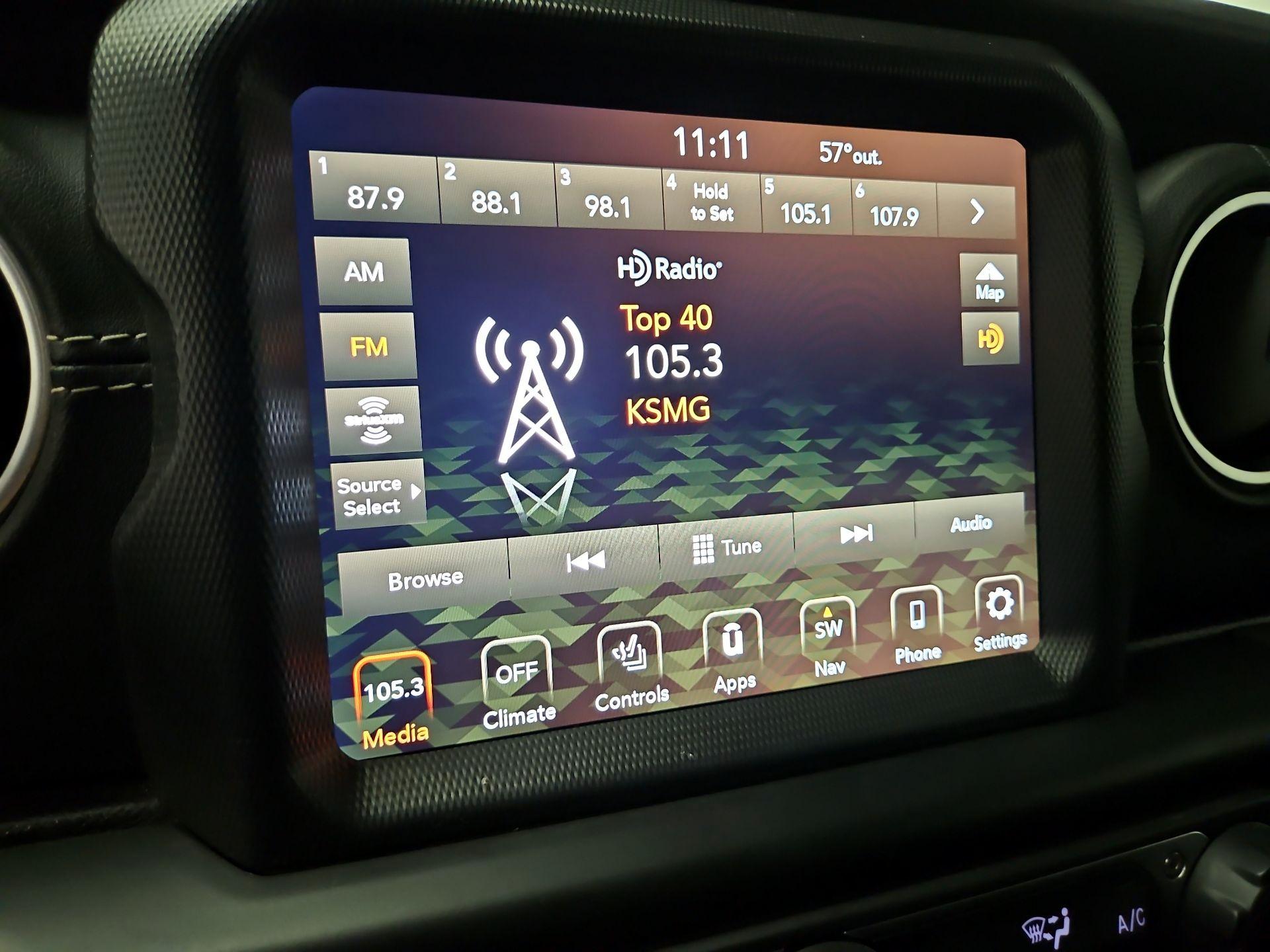 Thumbnail: 2021 Jeep Wrangler - 16