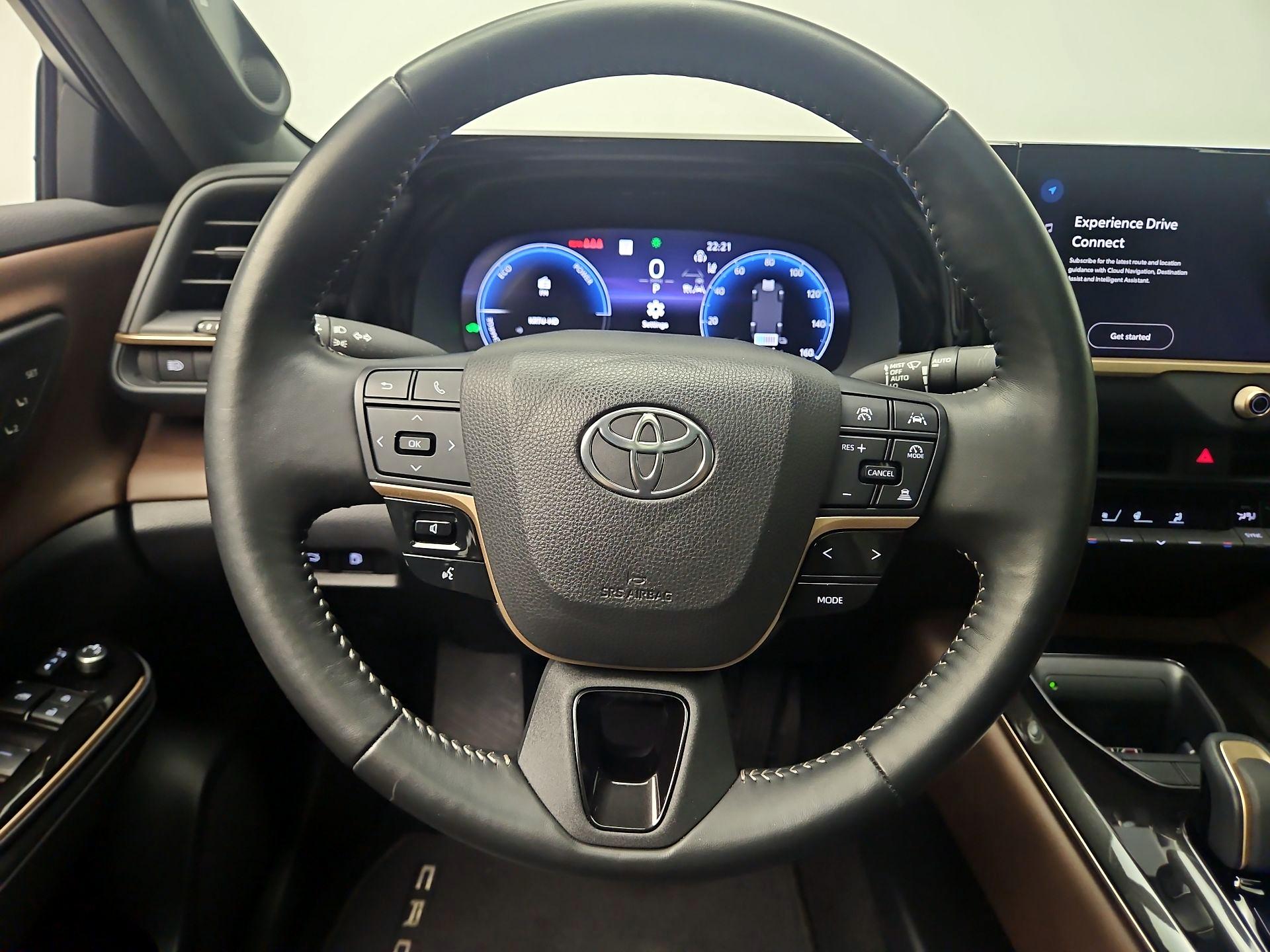 Thumbnail: 2024 Toyota Crown - 10