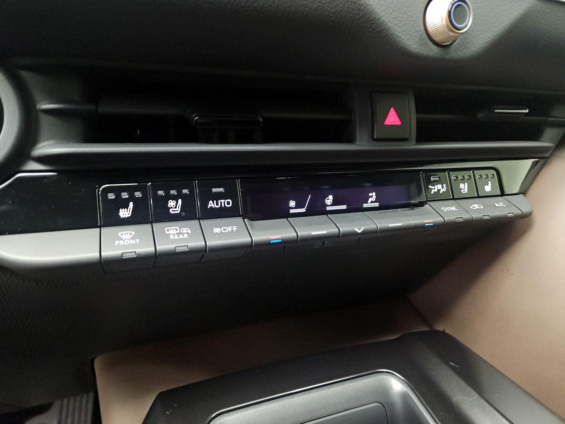 Thumbnail: 2024 Toyota Crown - 16