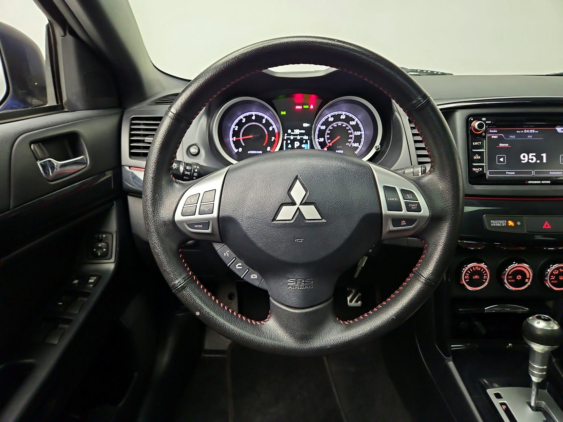 Thumbnail: 2017 Mitsubishi Lancer - 10