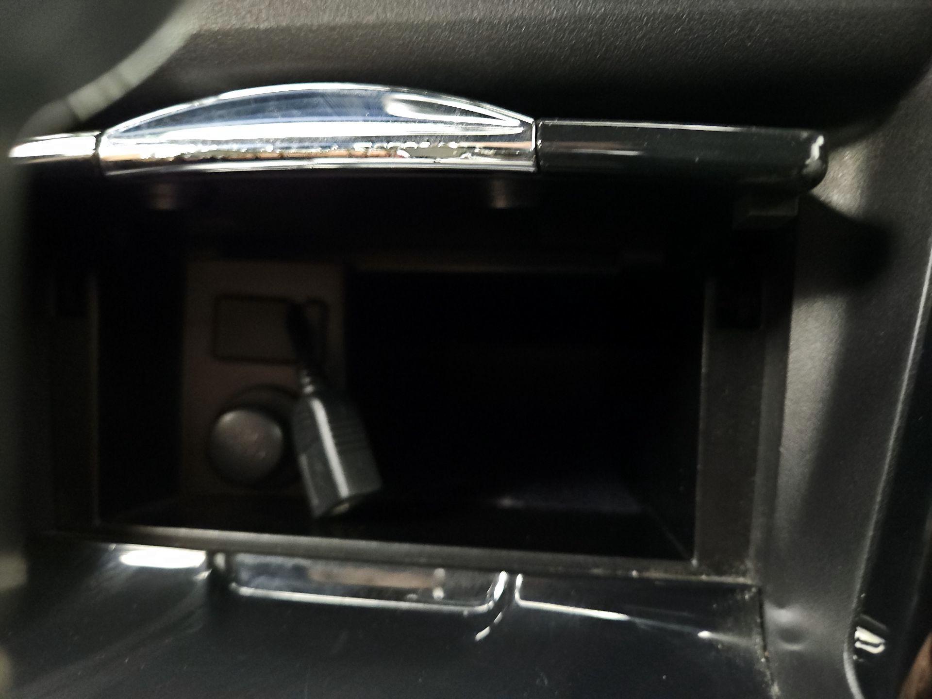 Thumbnail: 2017 Mitsubishi Lancer - 17