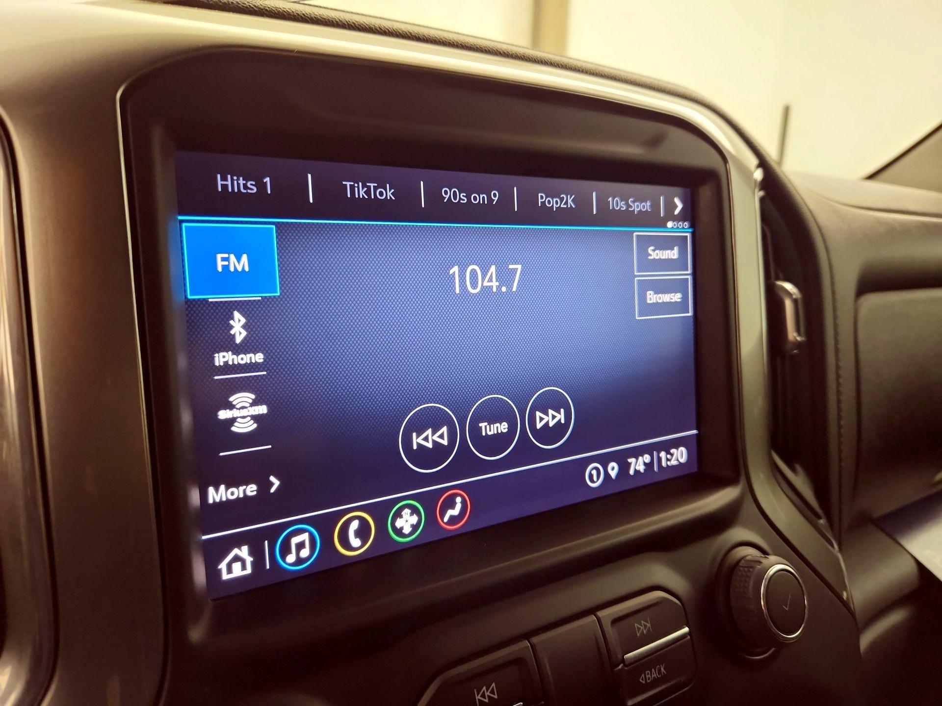 Thumbnail: 2021 Chevrolet Silverado 1500 - 15