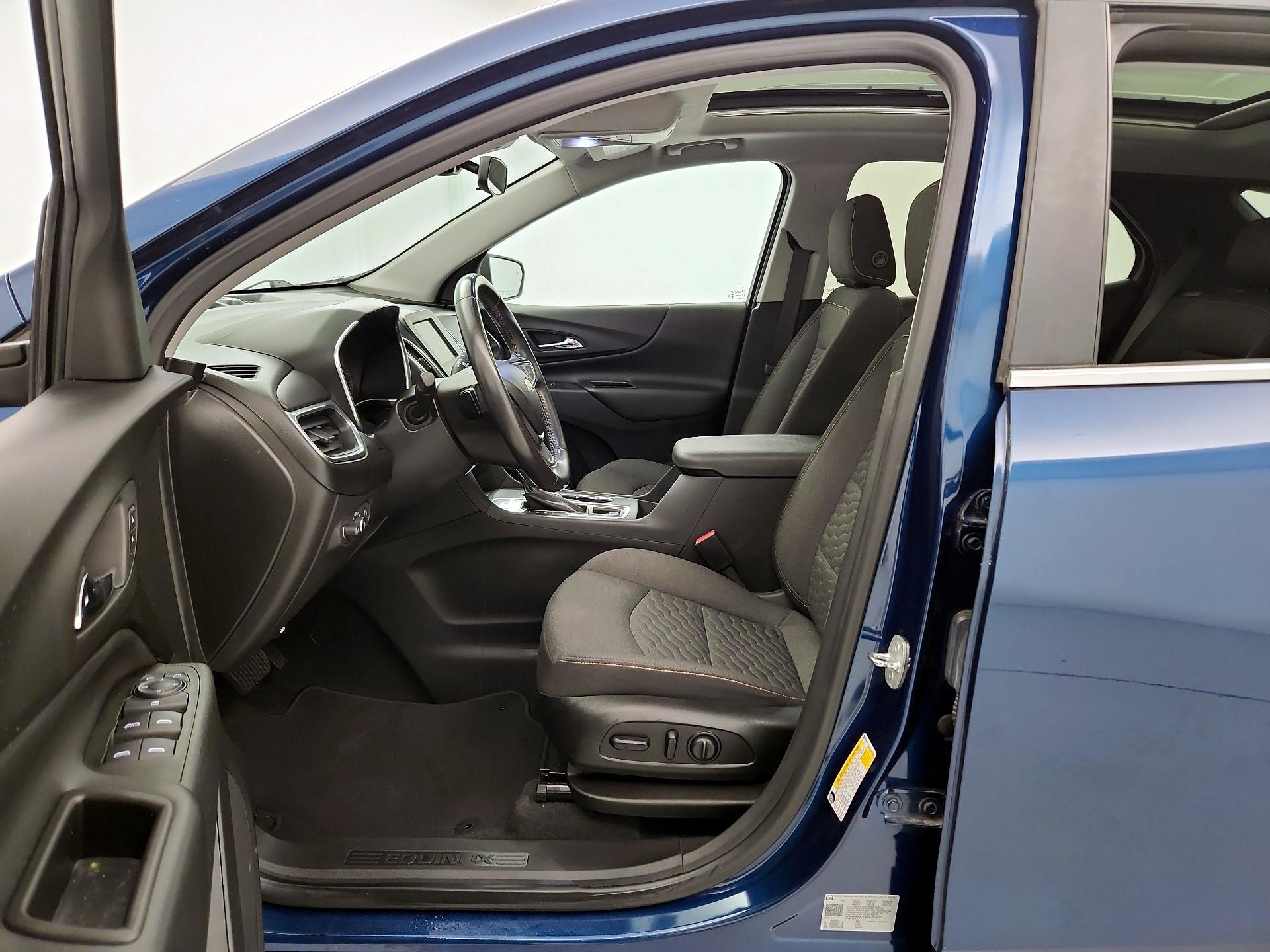 Thumbnail: 2021 Chevrolet Equinox - 11