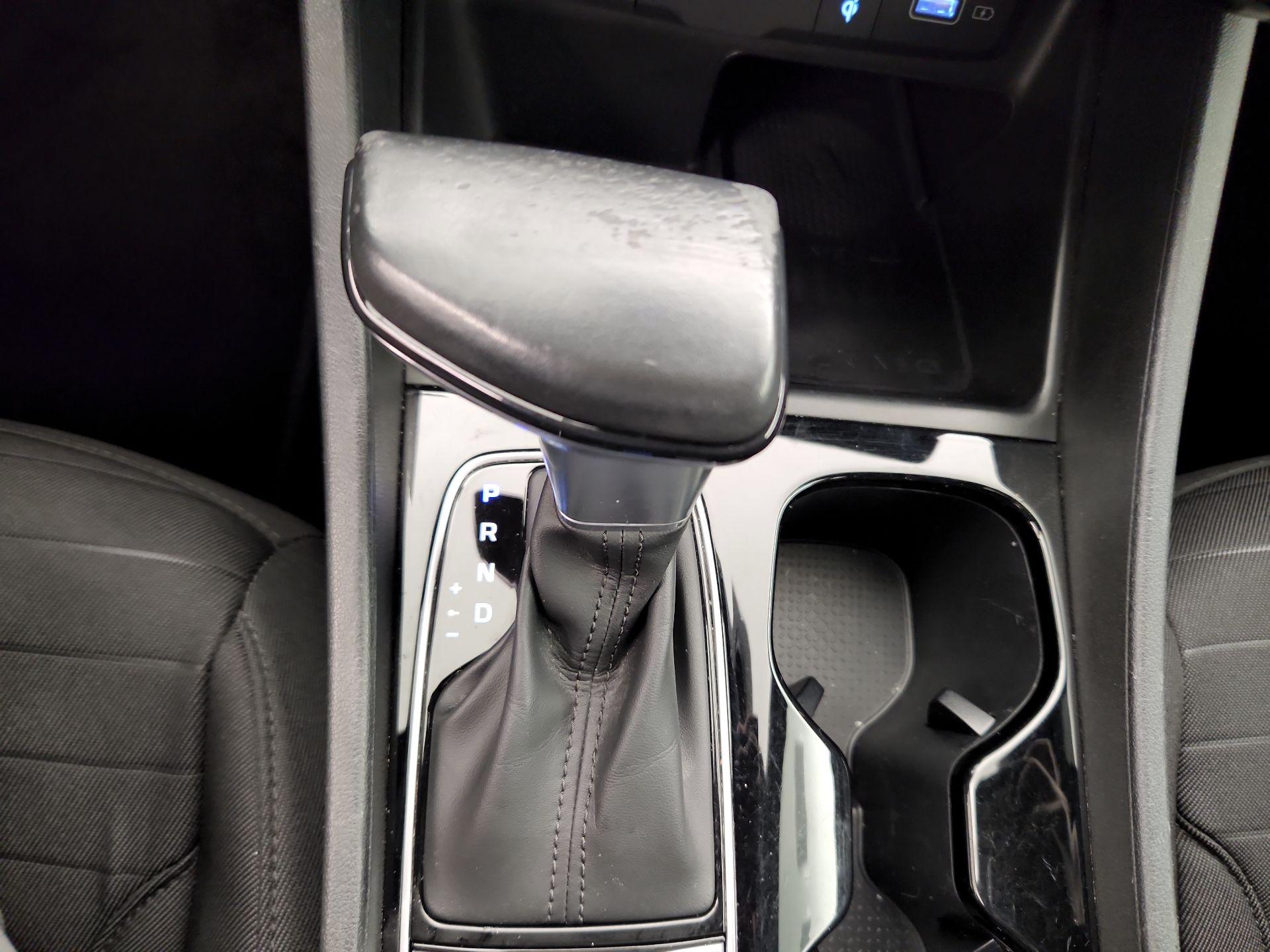 Thumbnail: 2023 Hyundai Santa Cruz - 18