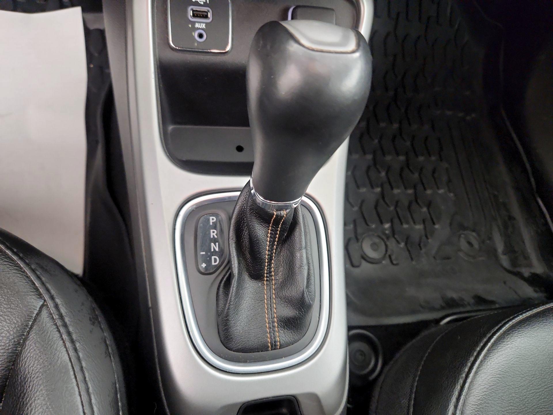 Thumbnail: 2020 Jeep Compass - 17