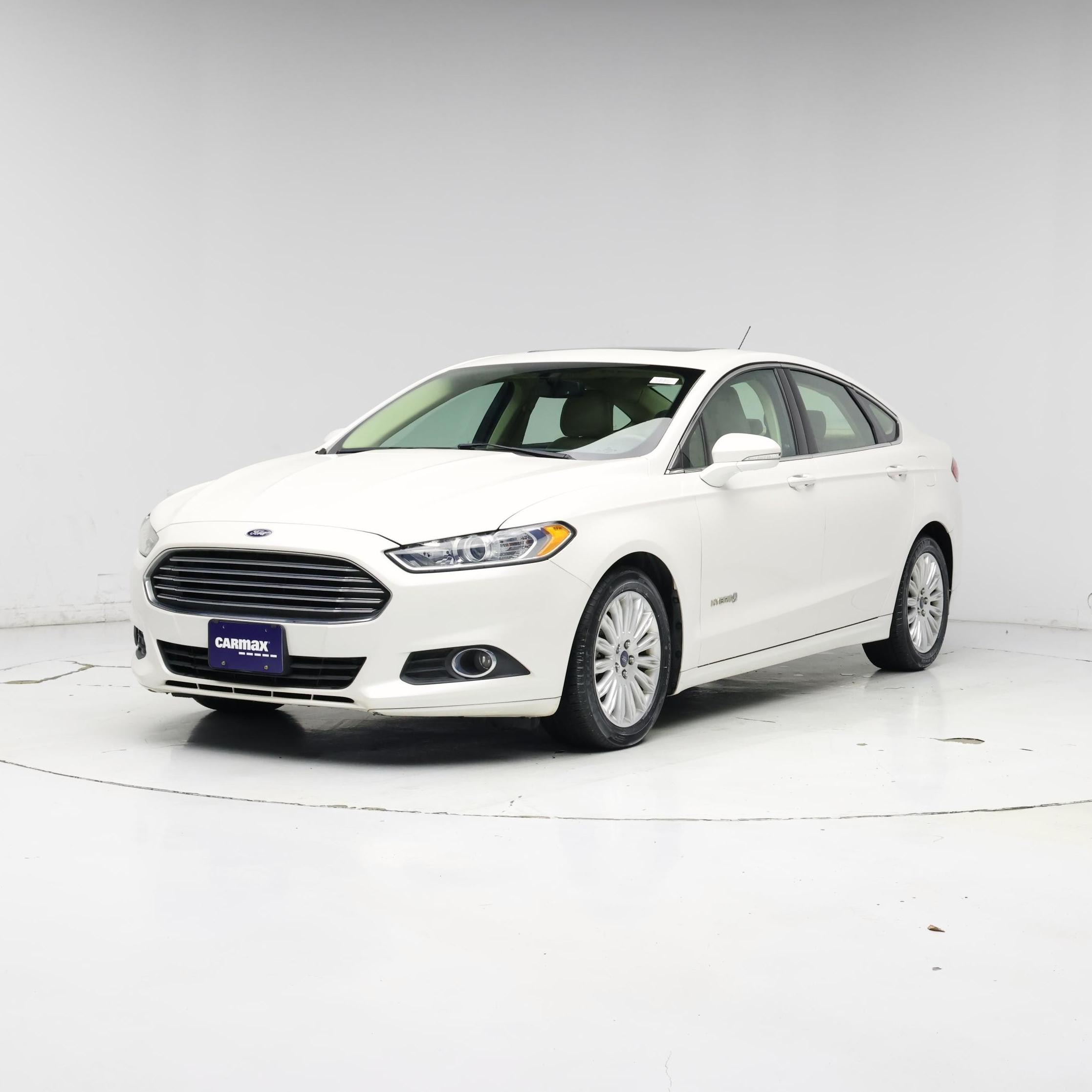 Thumbnail: 2015 Ford Fusion - 4