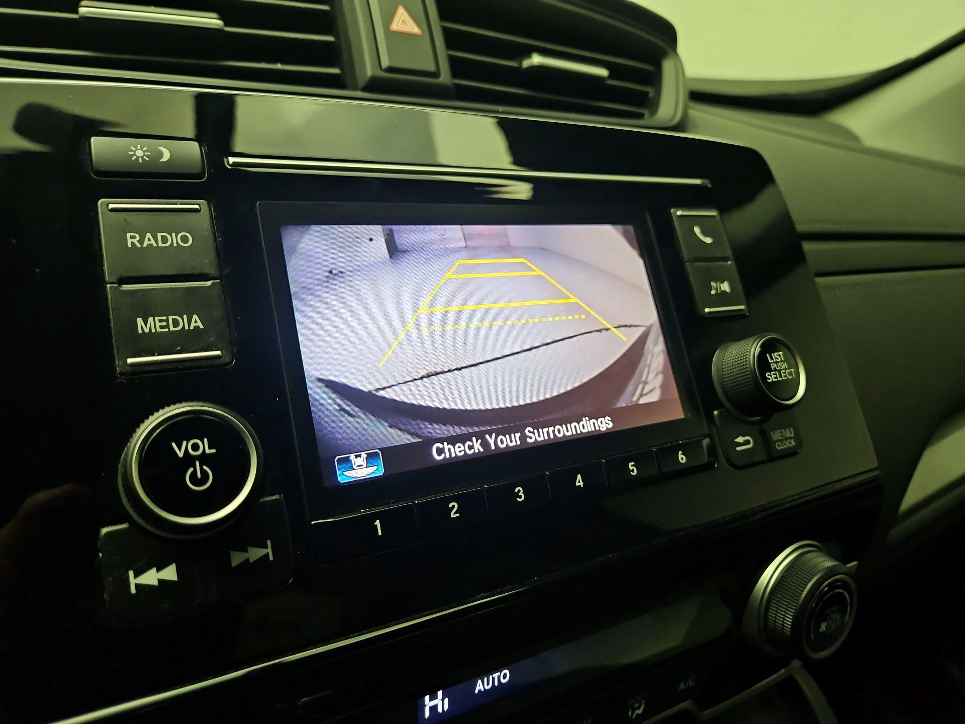 Thumbnail: 2017 Honda CR-V - 14