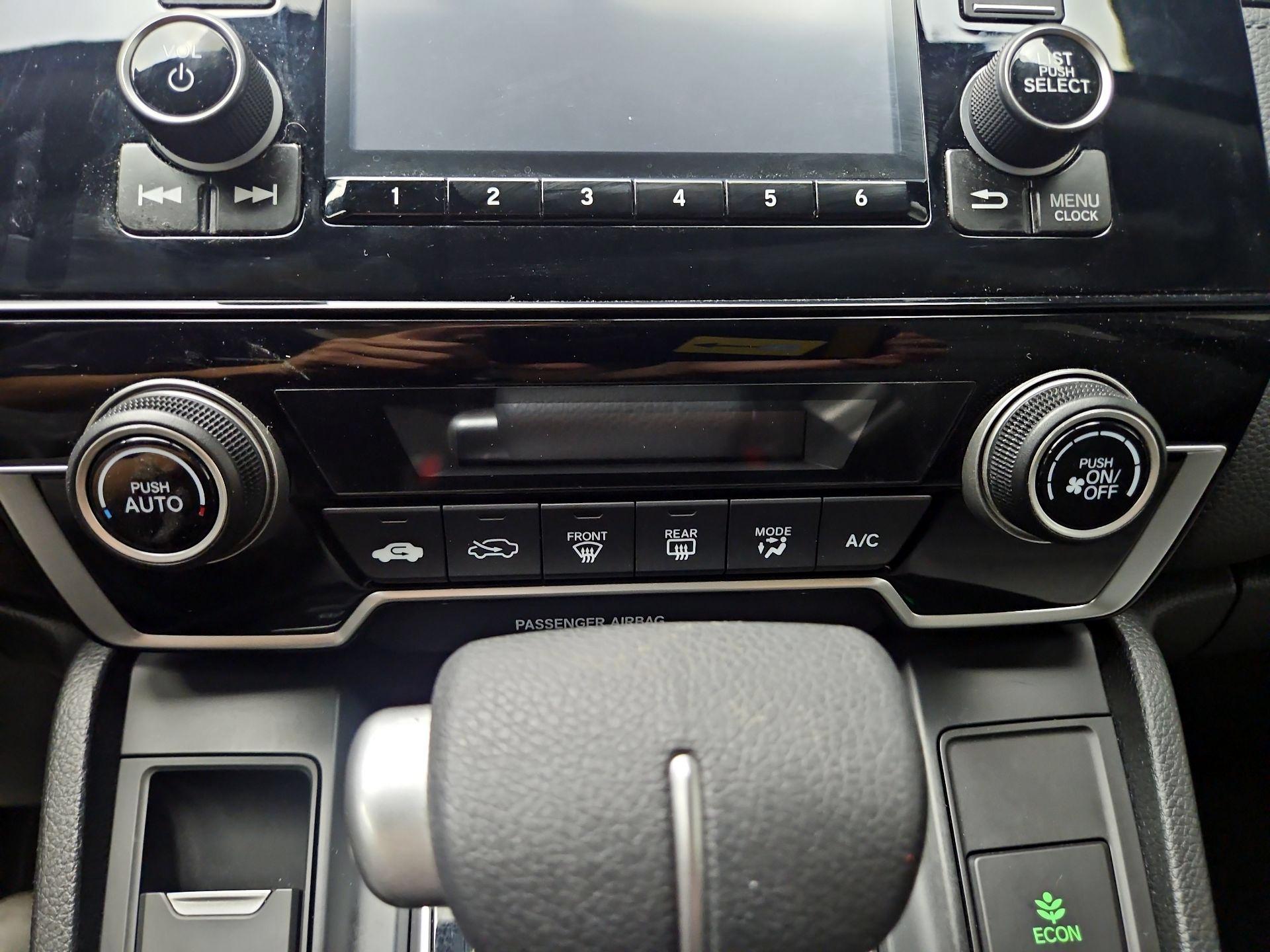 Thumbnail: 2017 Honda CR-V - 16