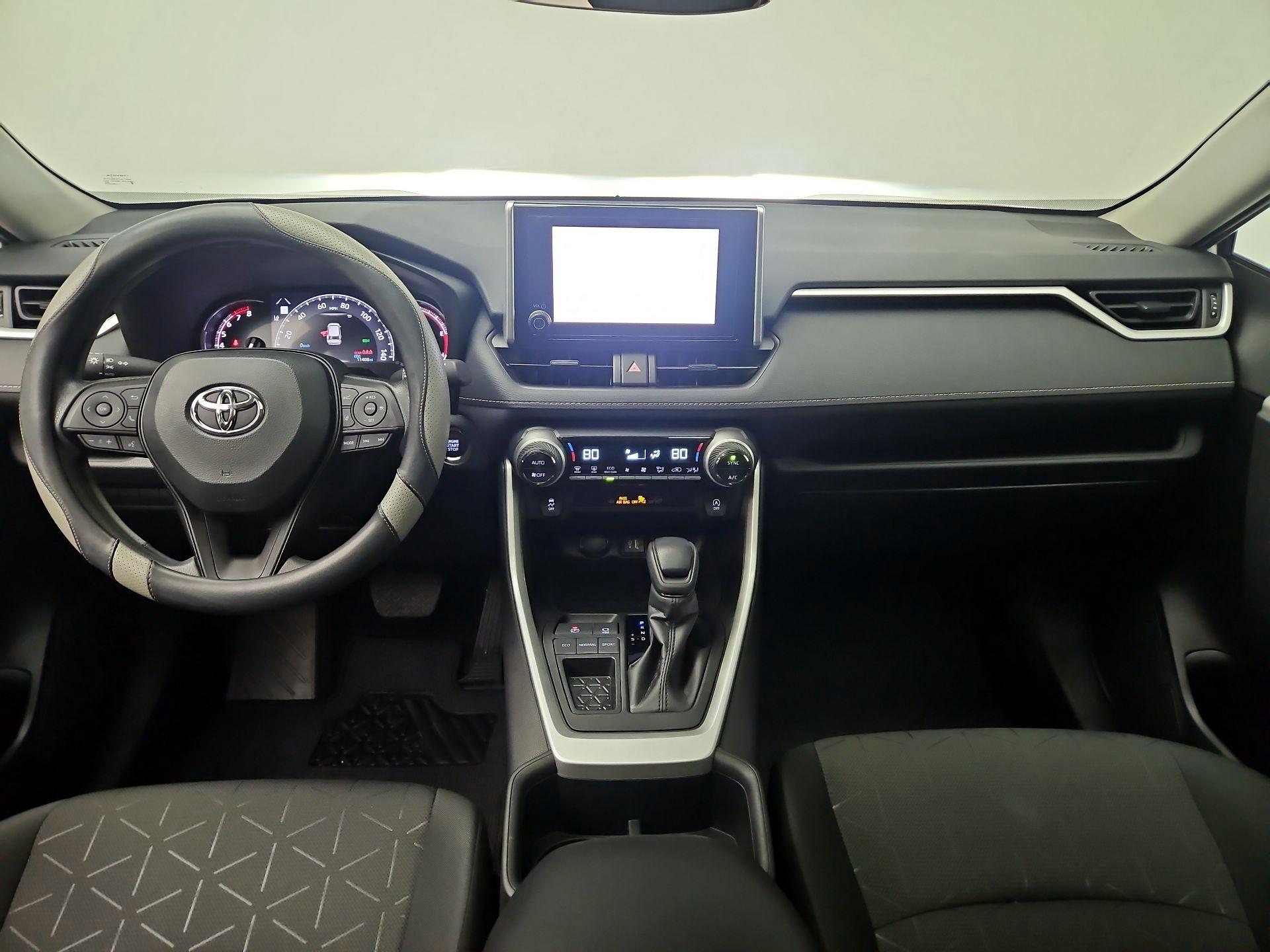 Thumbnail: 2024 Toyota RAV4 - 9