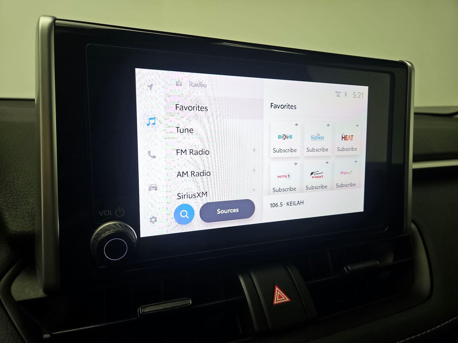 Thumbnail: 2024 Toyota RAV4 - 15