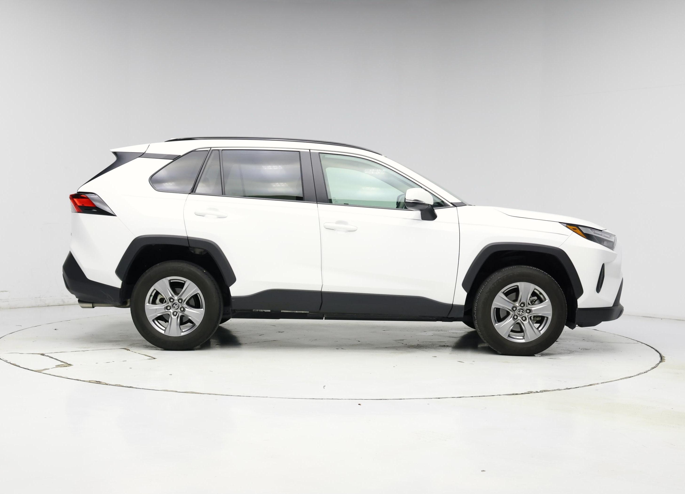 Thumbnail: 2024 Toyota RAV4 - 7