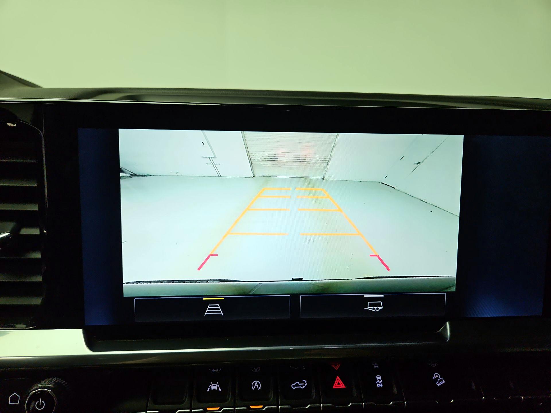 Thumbnail: 2023 Chevrolet Silverado 1500 - 14