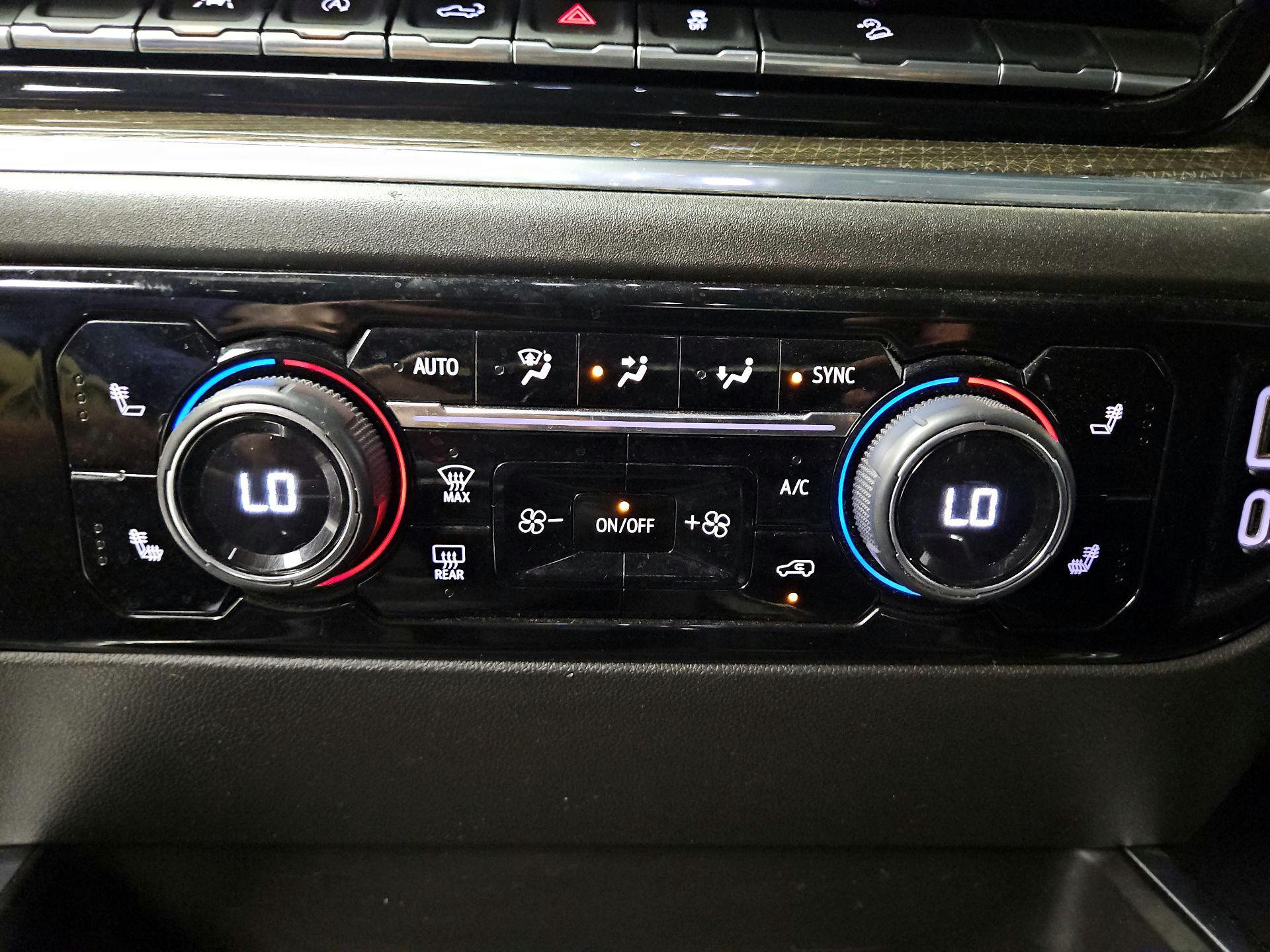 Thumbnail: 2023 Chevrolet Silverado 1500 - 16