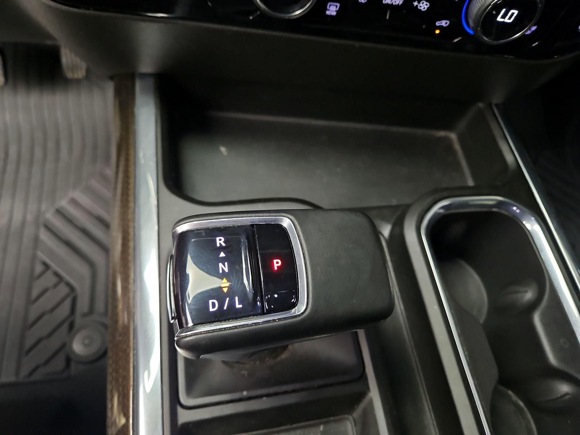 Thumbnail: 2023 Chevrolet Silverado 1500 - 17