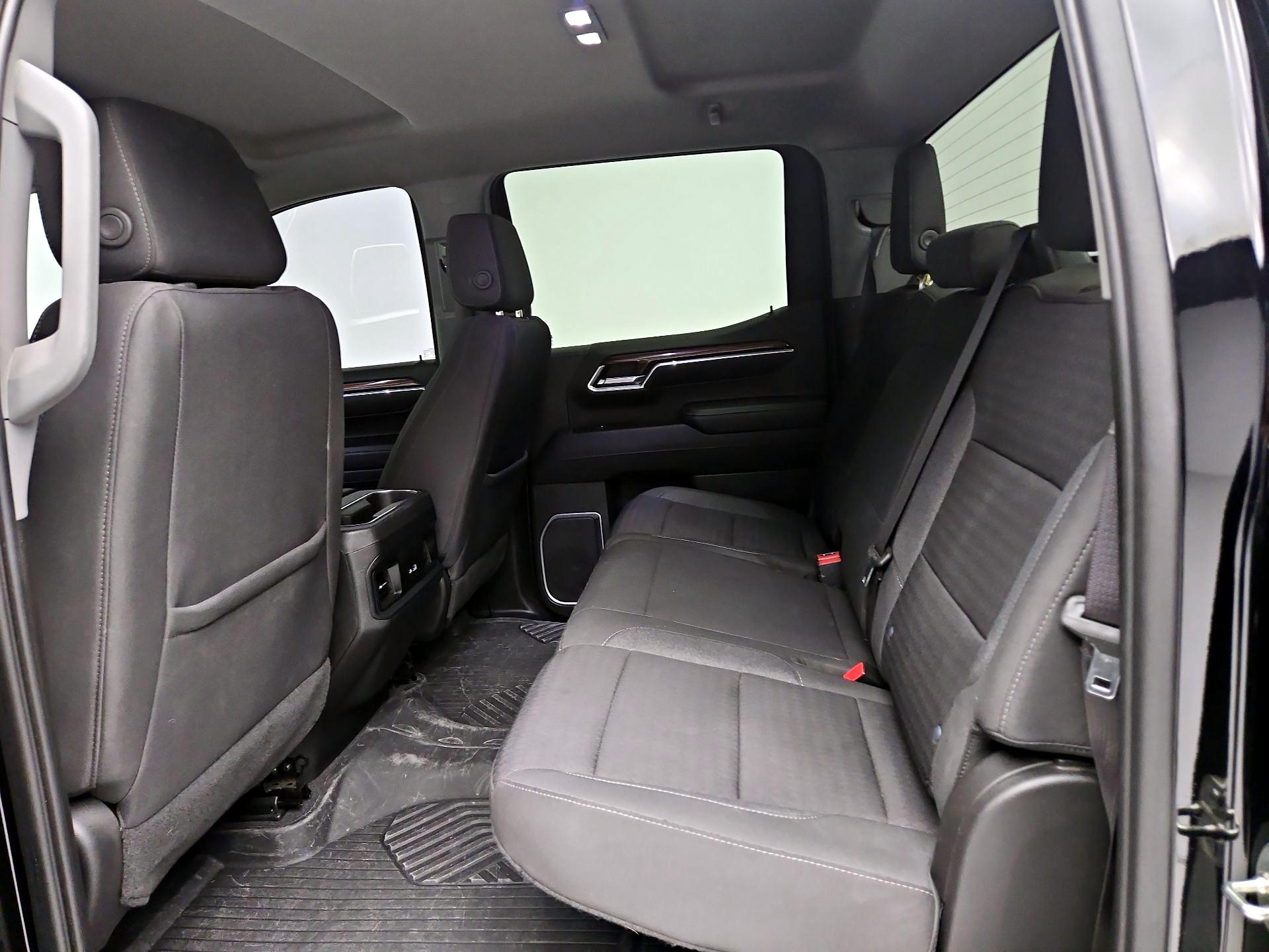 Thumbnail: 2023 Chevrolet Silverado 1500 - 19