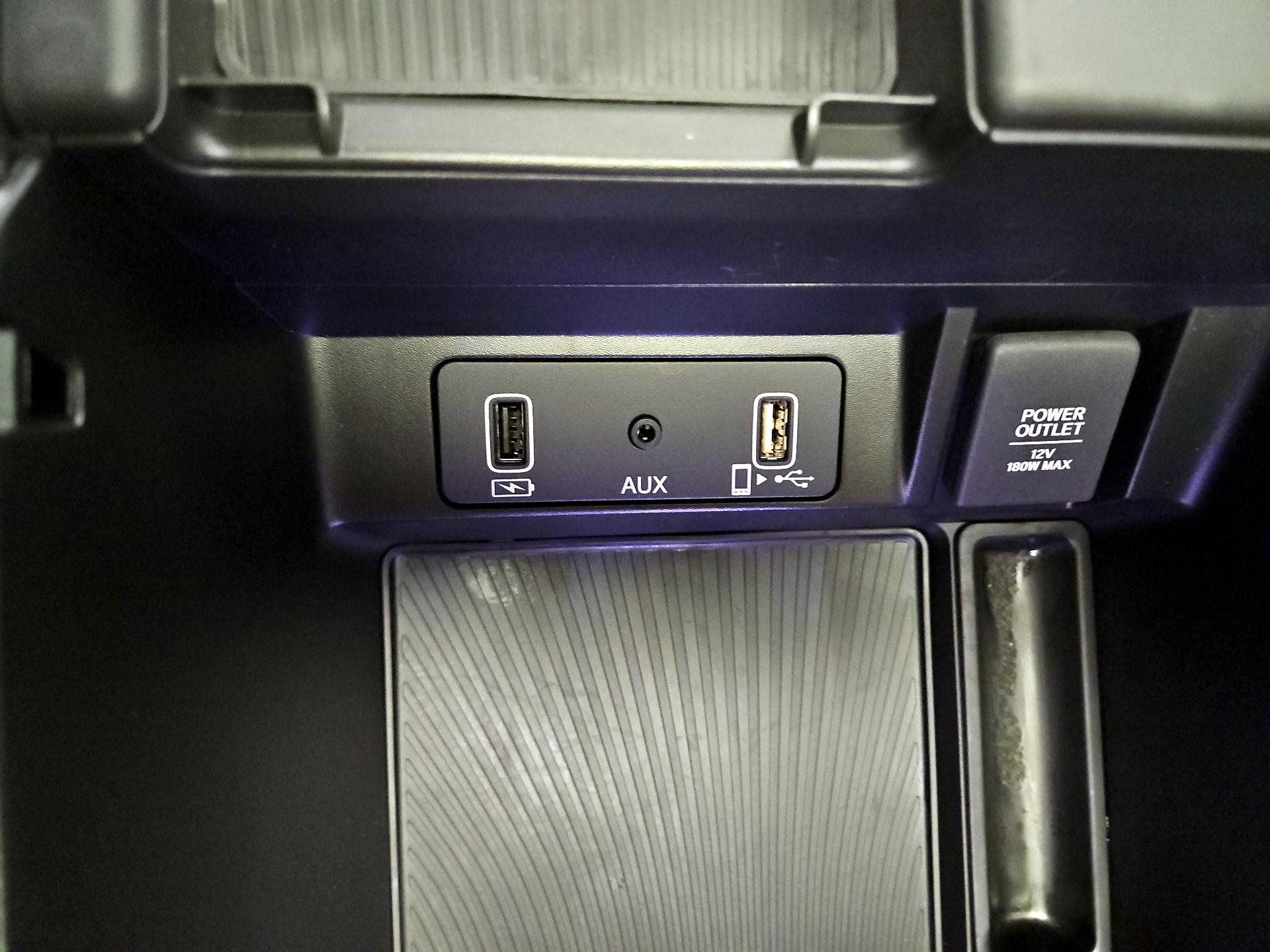 Thumbnail: 2022 Acura TLX - 19