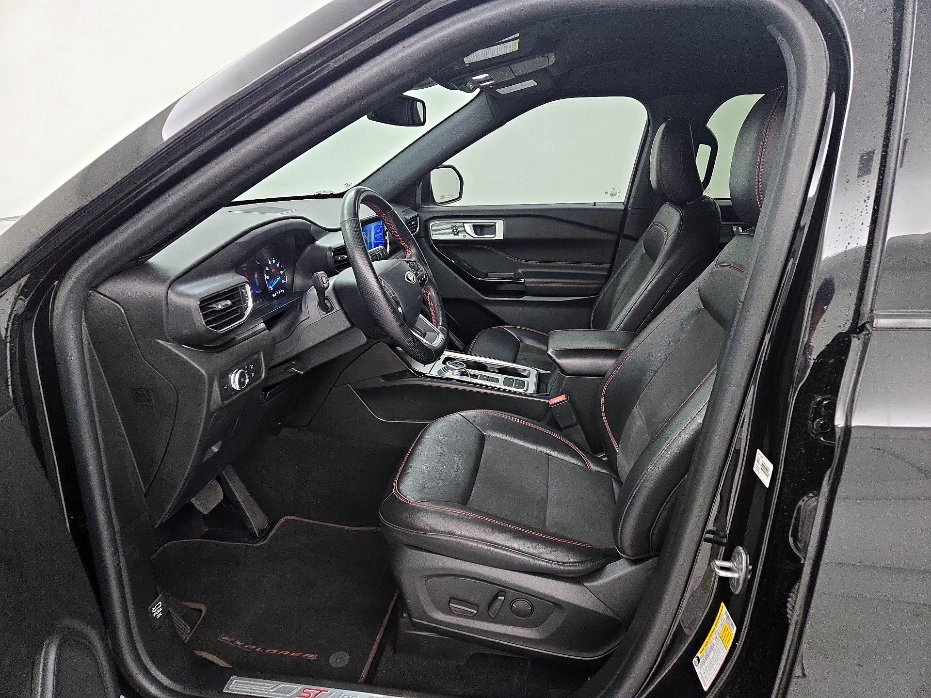 Thumbnail: 2022 Ford Explorer - 11