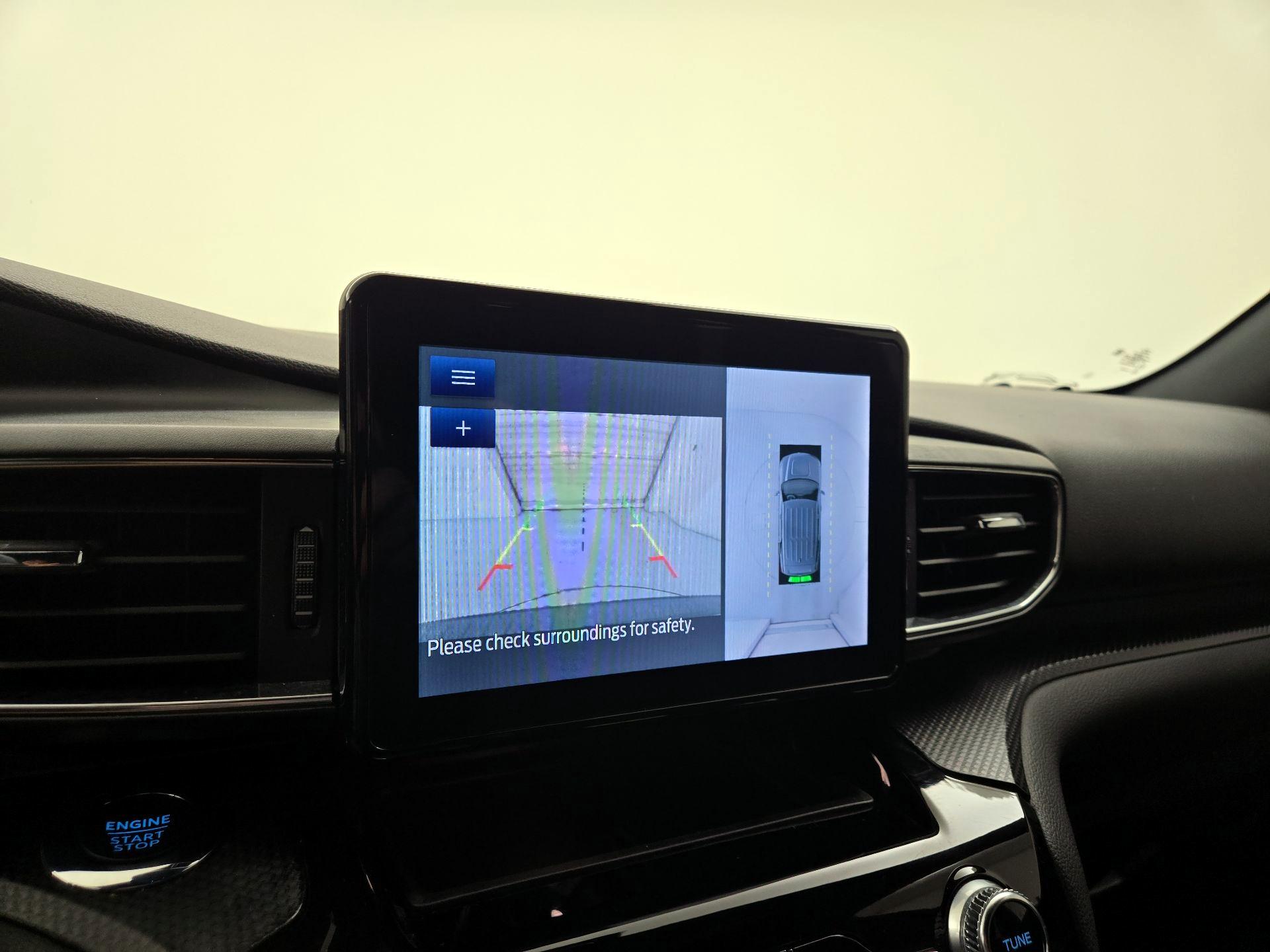 Thumbnail: 2022 Ford Explorer - 15