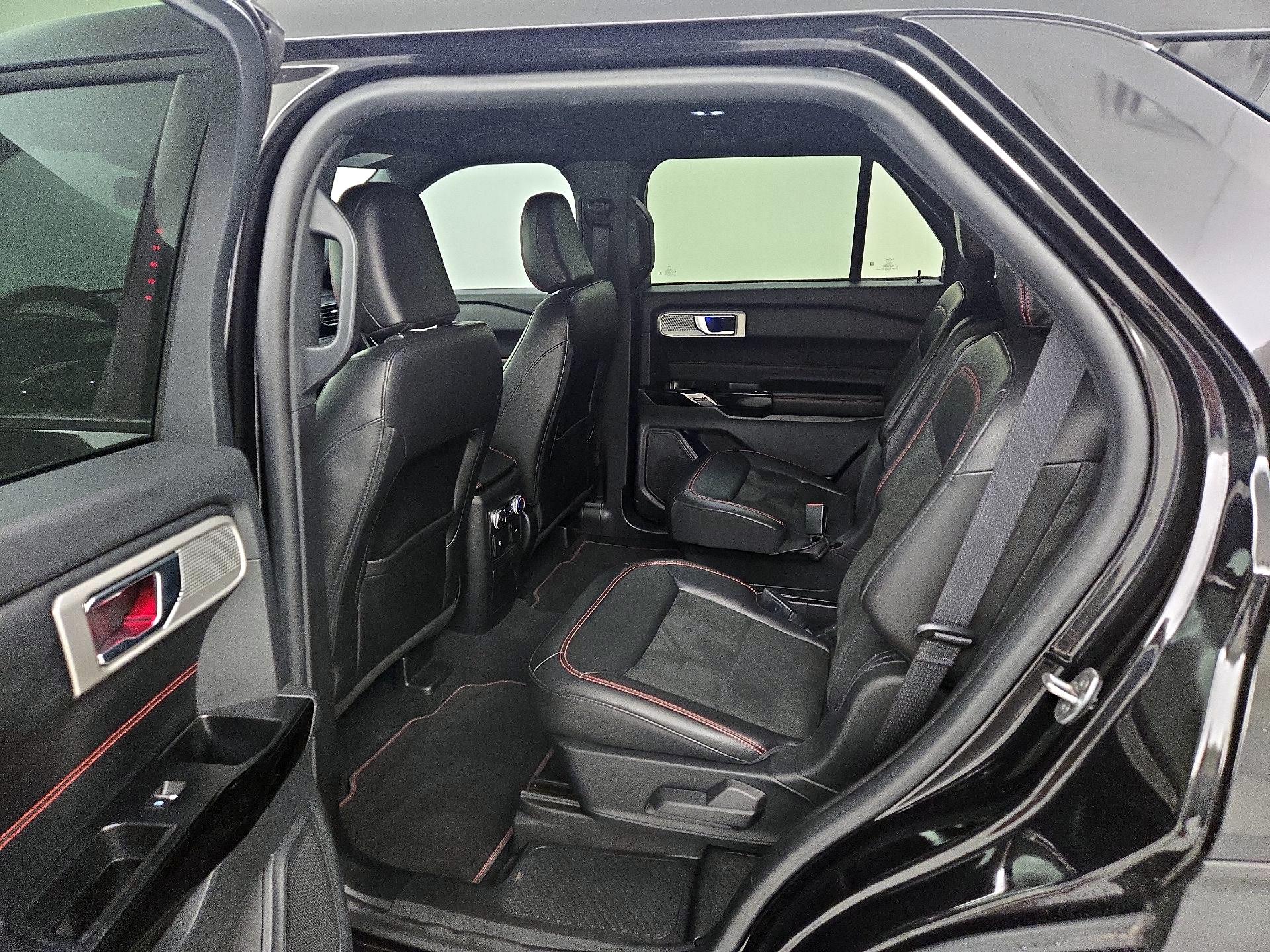 Thumbnail: 2022 Ford Explorer - 20