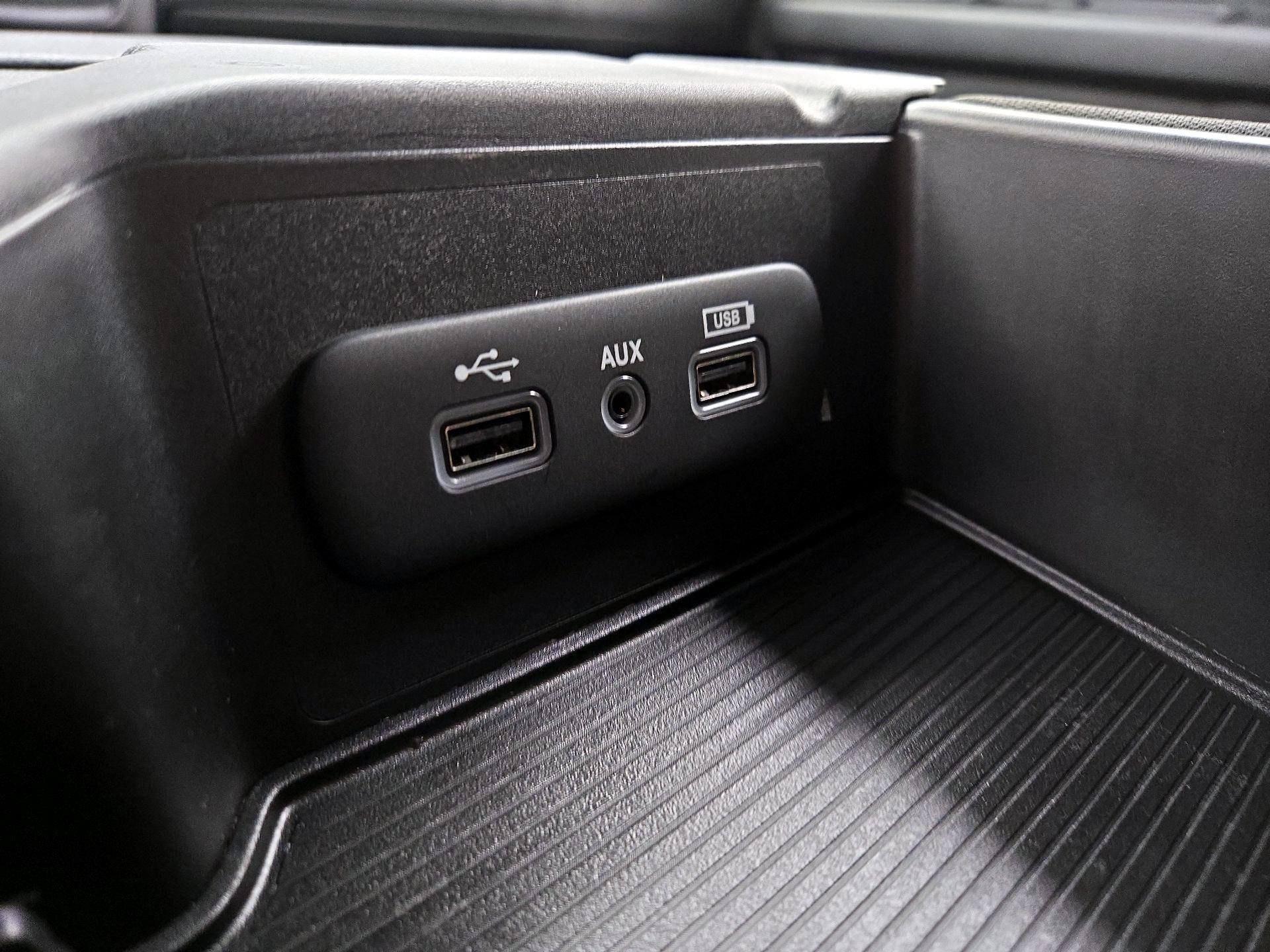 Thumbnail: 2022 RAM 1500 Classic - 18