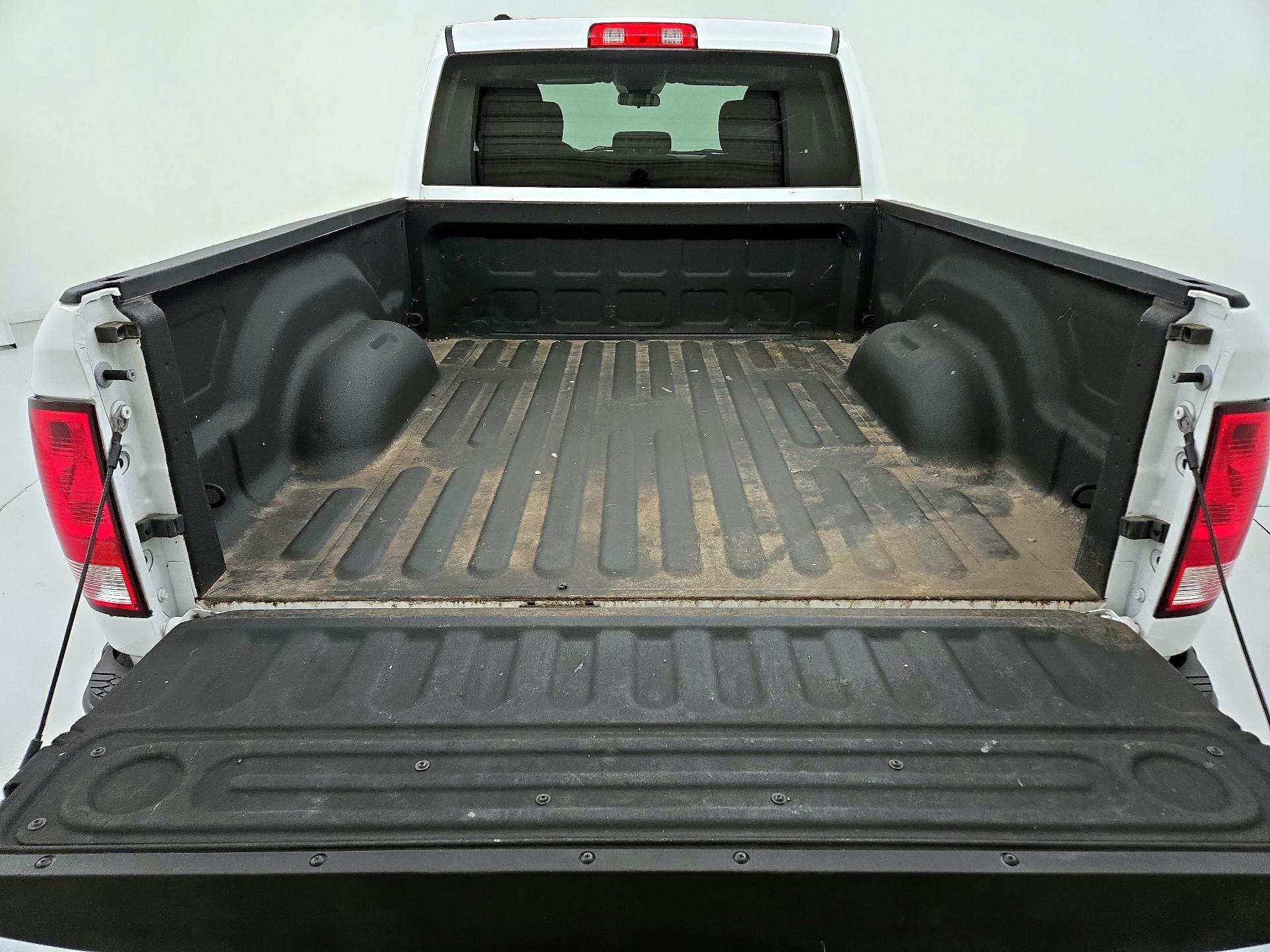 Thumbnail: 2022 RAM 1500 Classic - 20