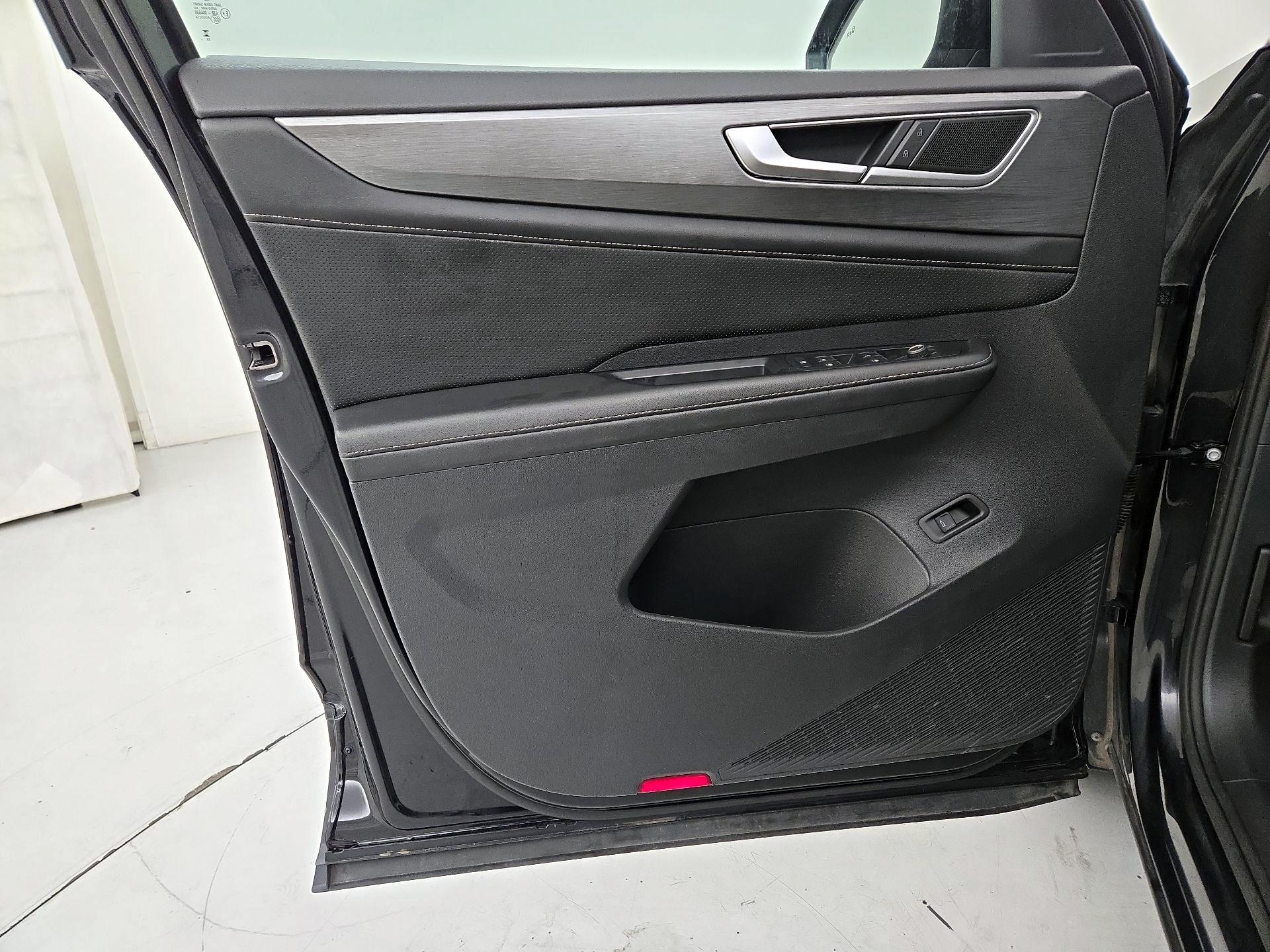 Thumbnail: 2024 Volkswagen Atlas - 12