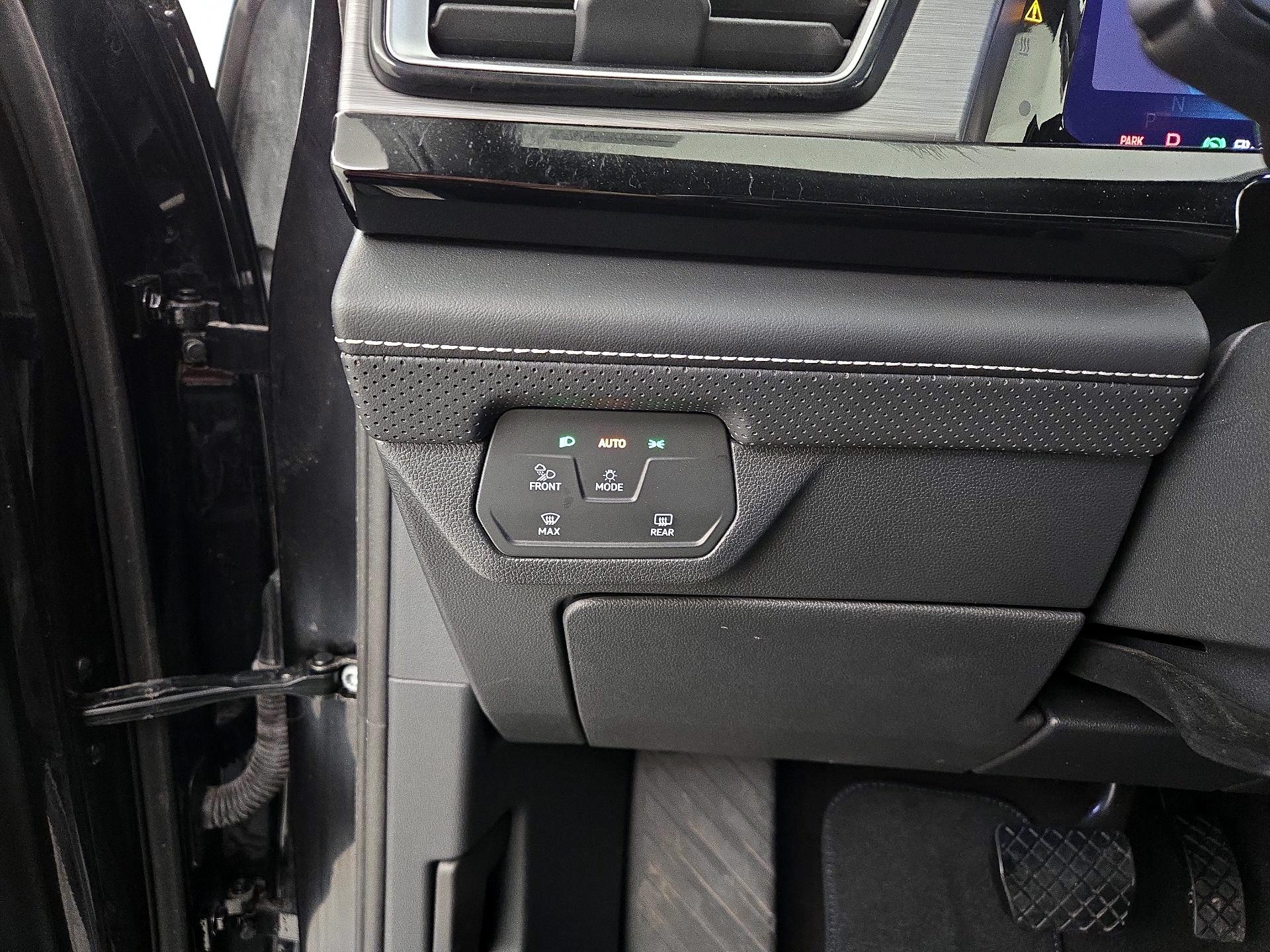 Thumbnail: 2024 Volkswagen Atlas - 13