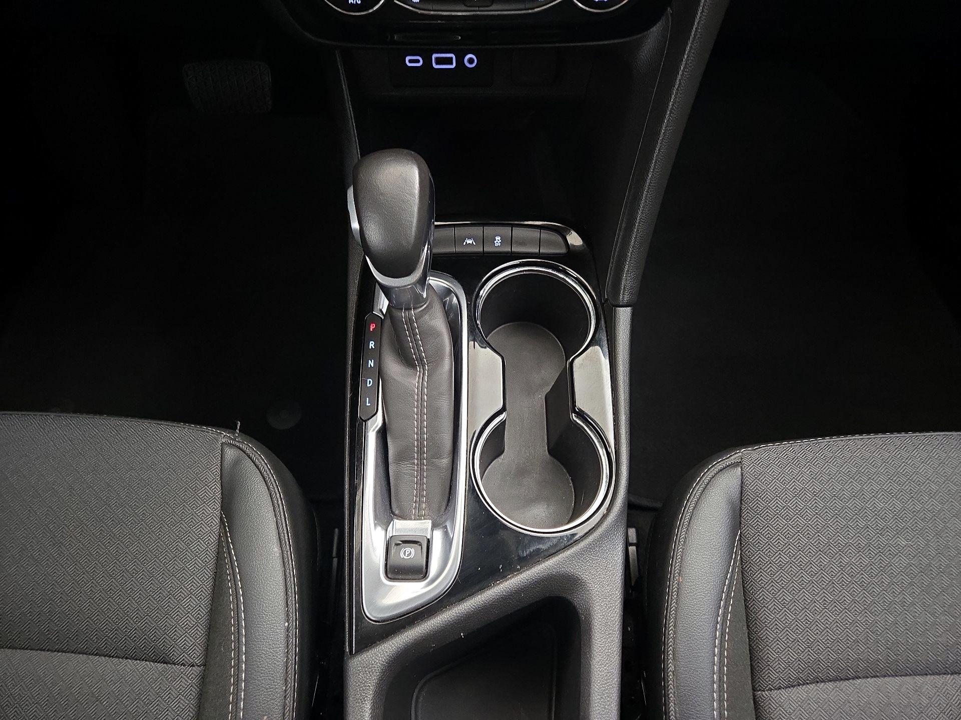 Thumbnail: 2021 Buick Encore GX - 17