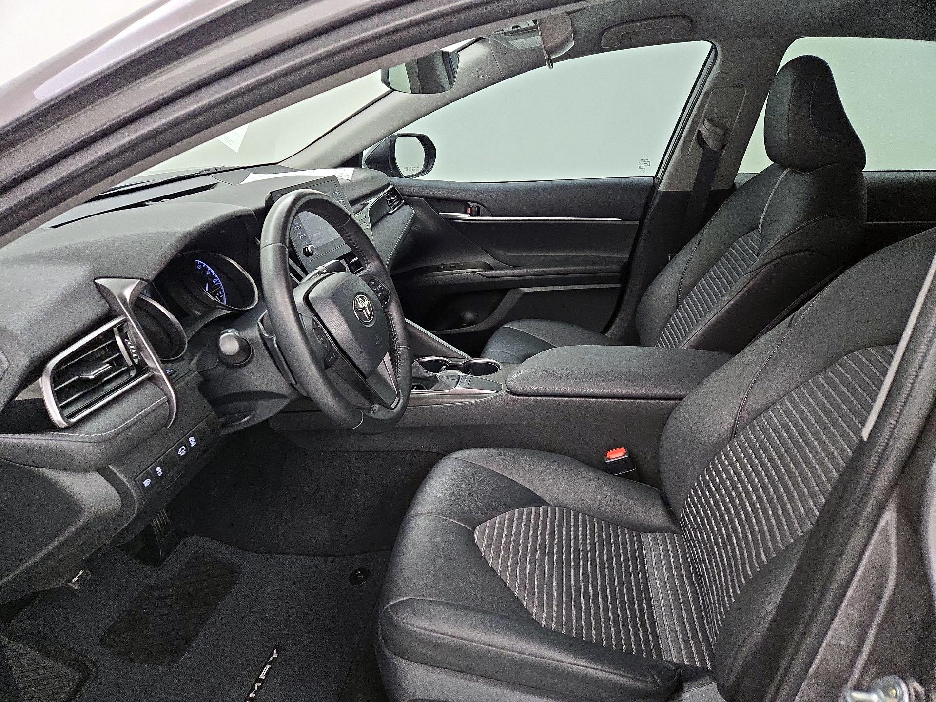 Thumbnail: 2023 Toyota Camry - 11