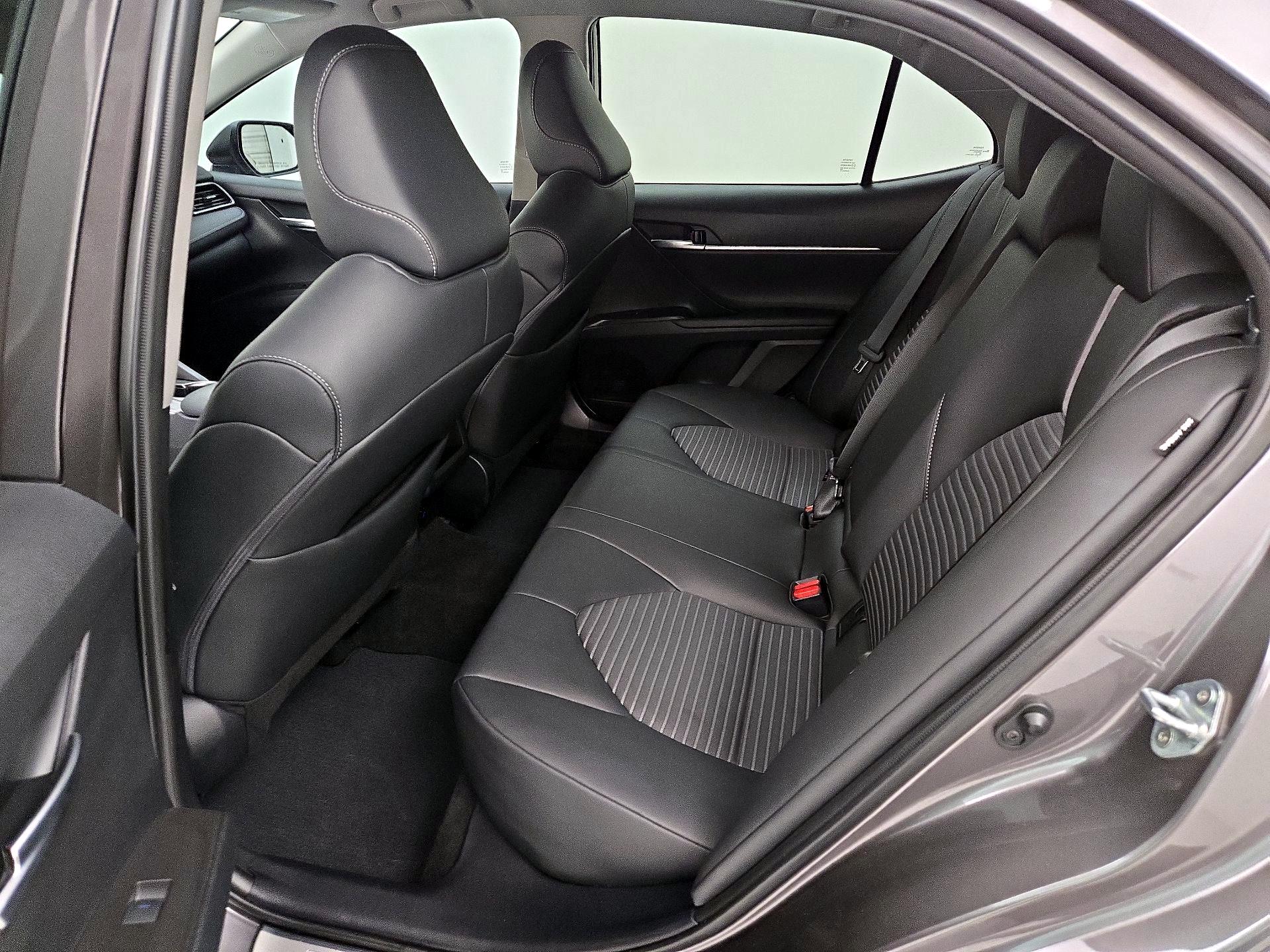 Thumbnail: 2023 Toyota Camry - 19