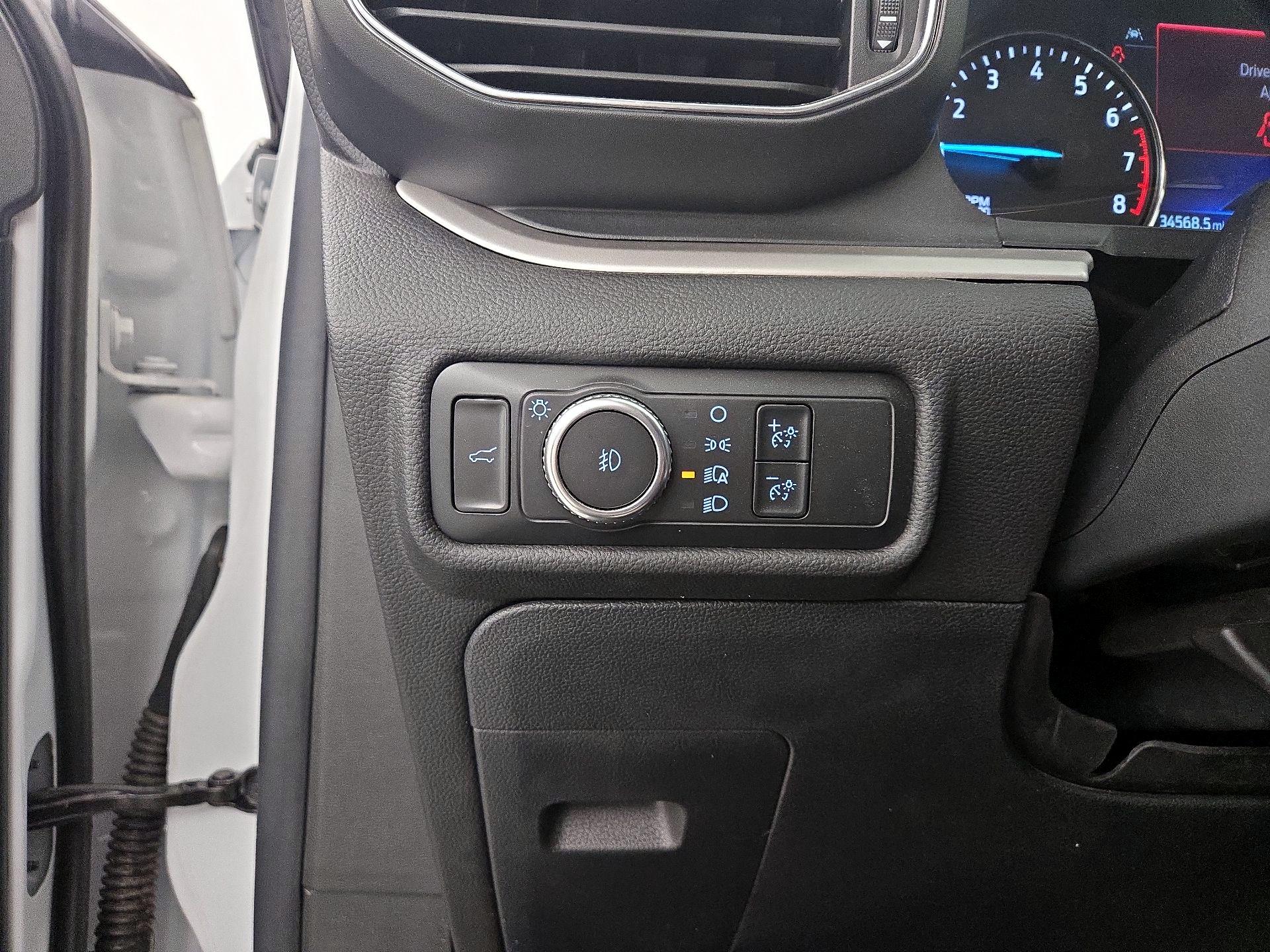 Thumbnail: 2022 Ford Explorer - 13